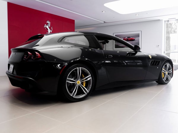 GTC4Lusso for sale near you in USA | Ferrari Approved