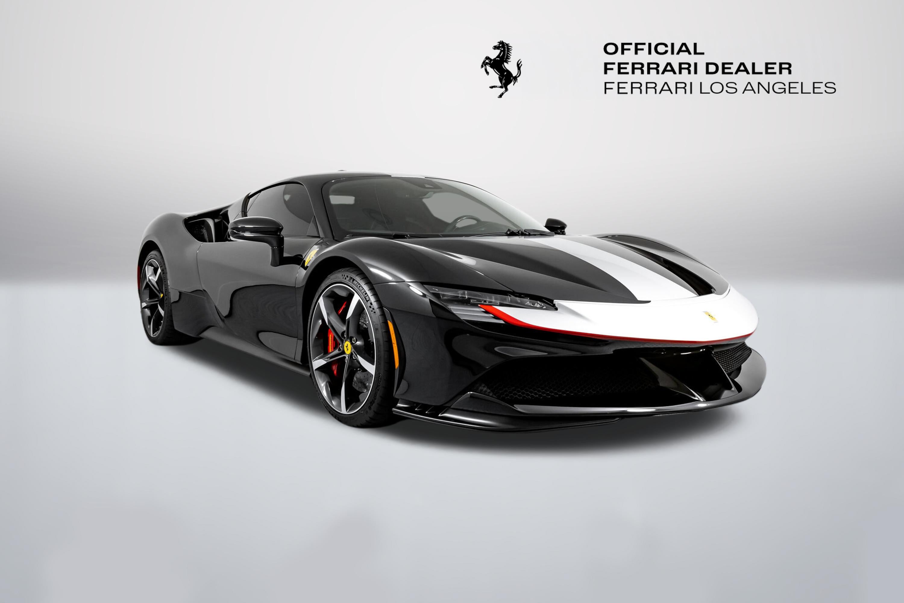 2022 Ferrari SF90 Base - Photo 6