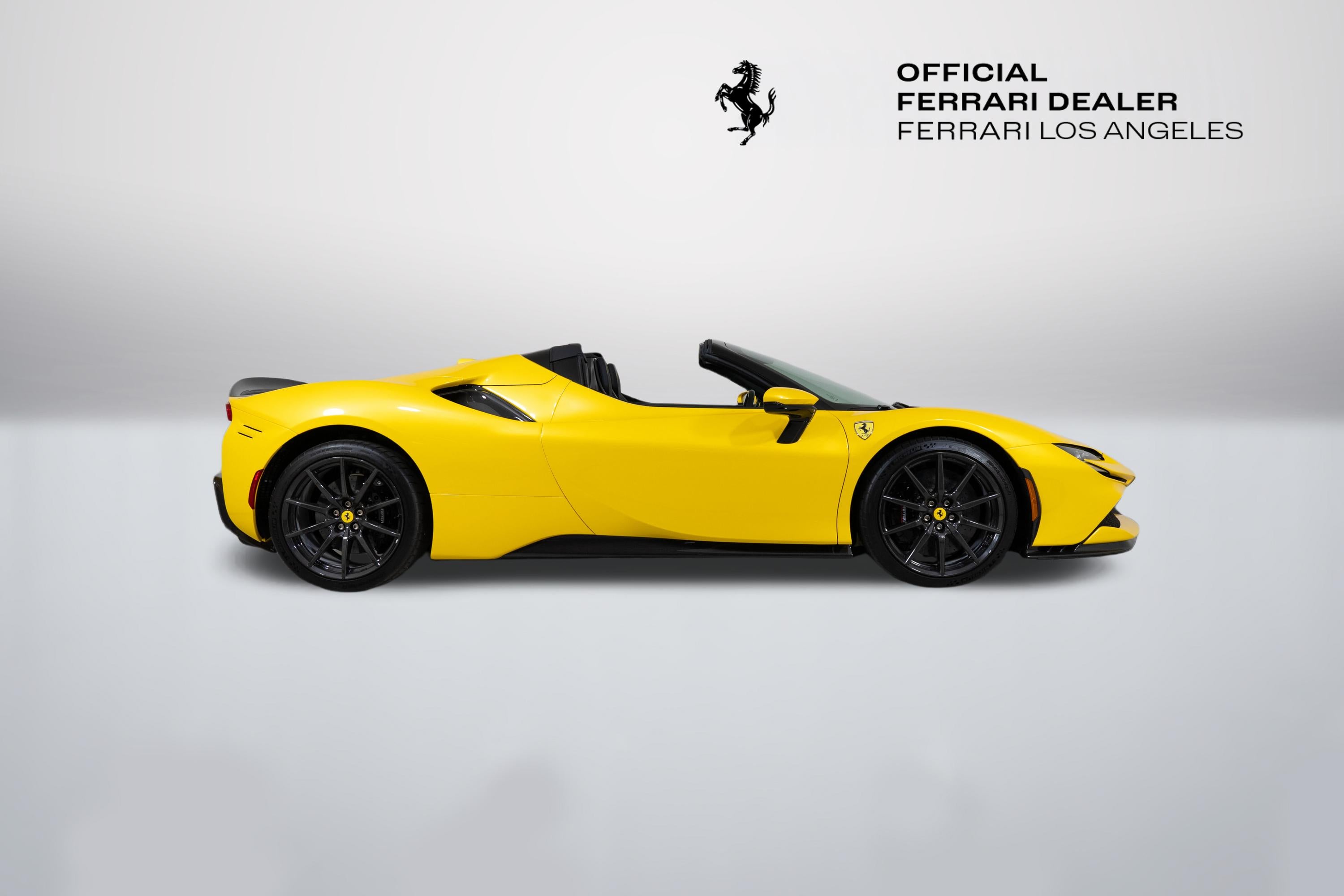 2023 Ferrari SF90 Base - Photo 12