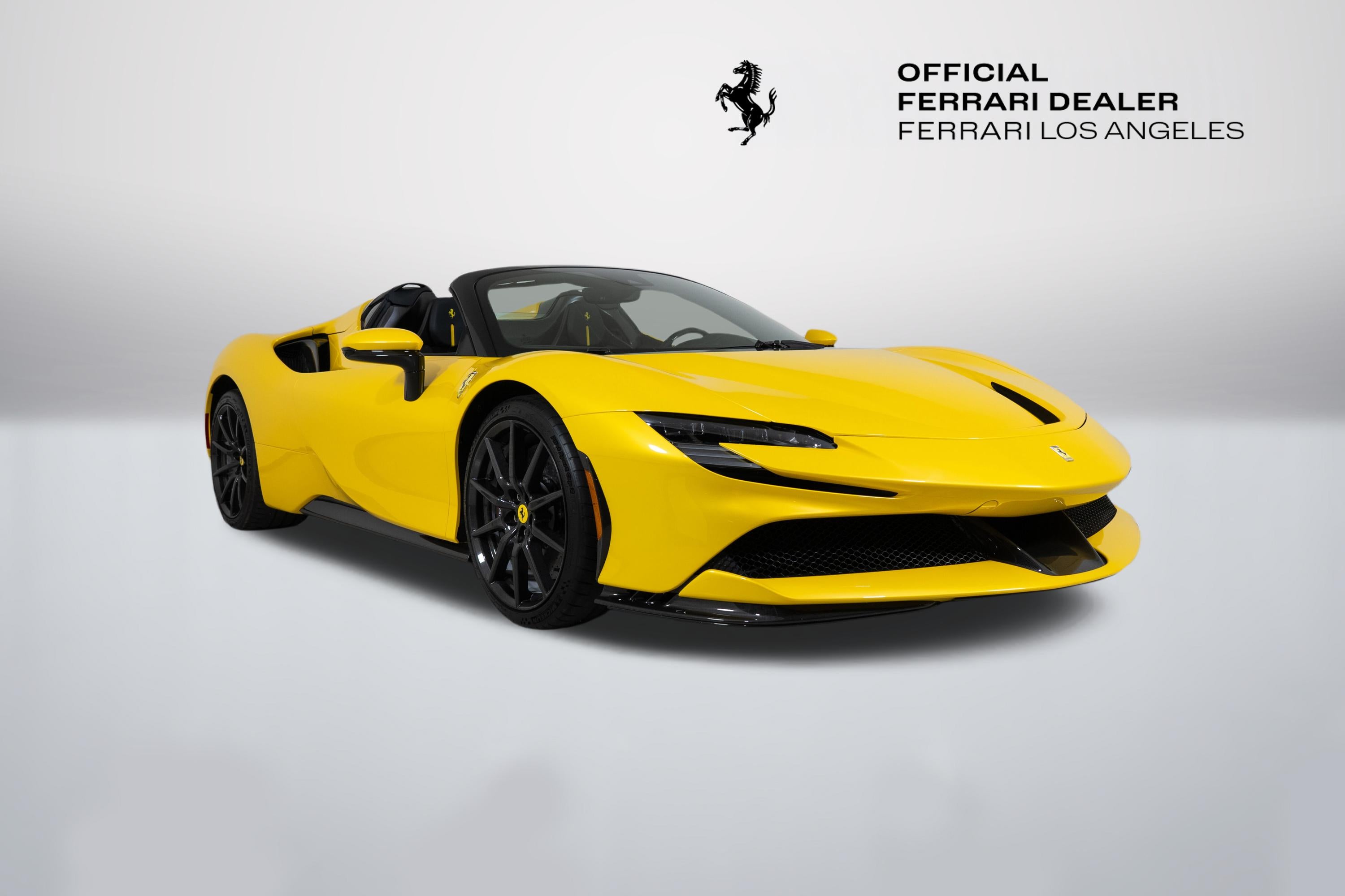 2023 Ferrari SF90 Base - Photo 15