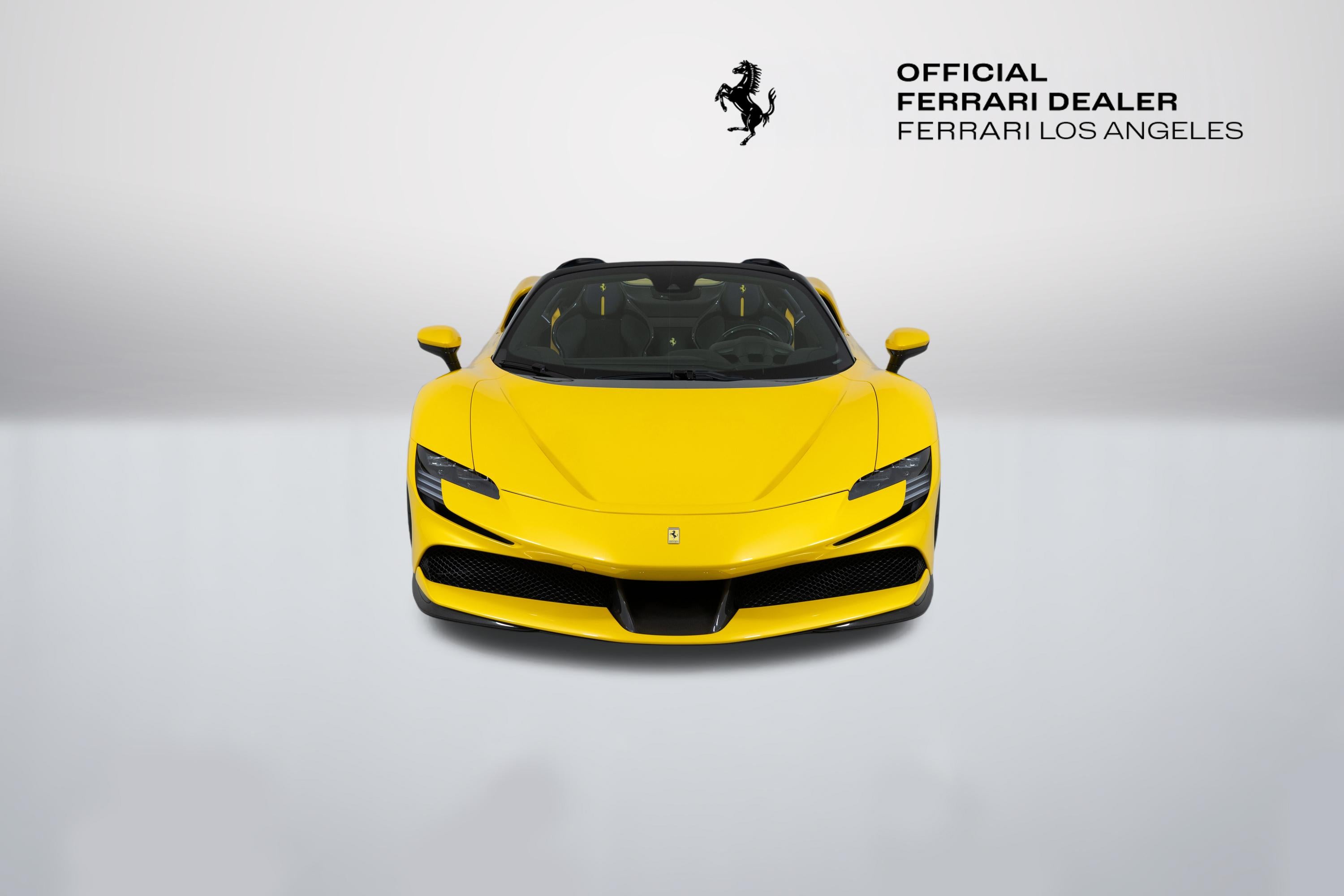 2023 Ferrari SF90 Base - Photo 18