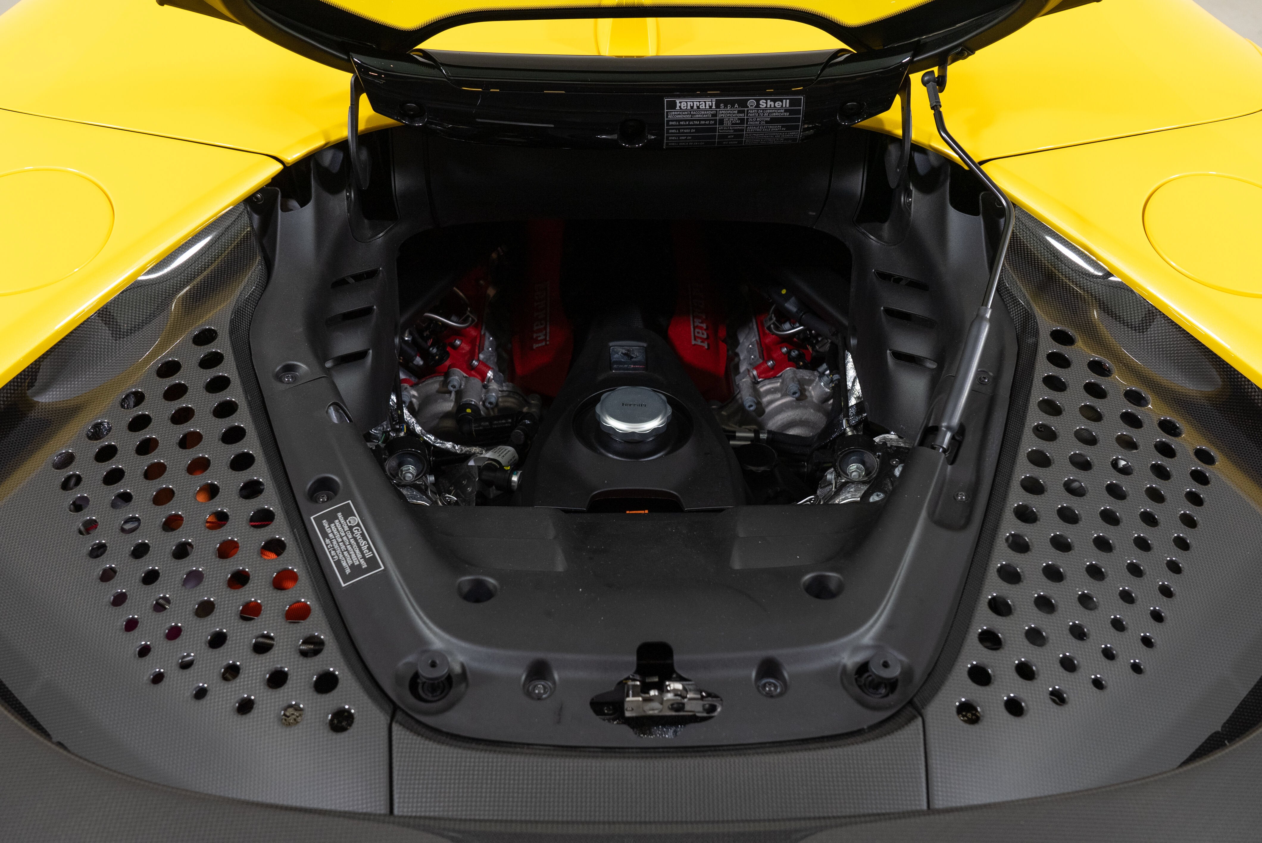 2023 Ferrari SF90 Base - Photo 27