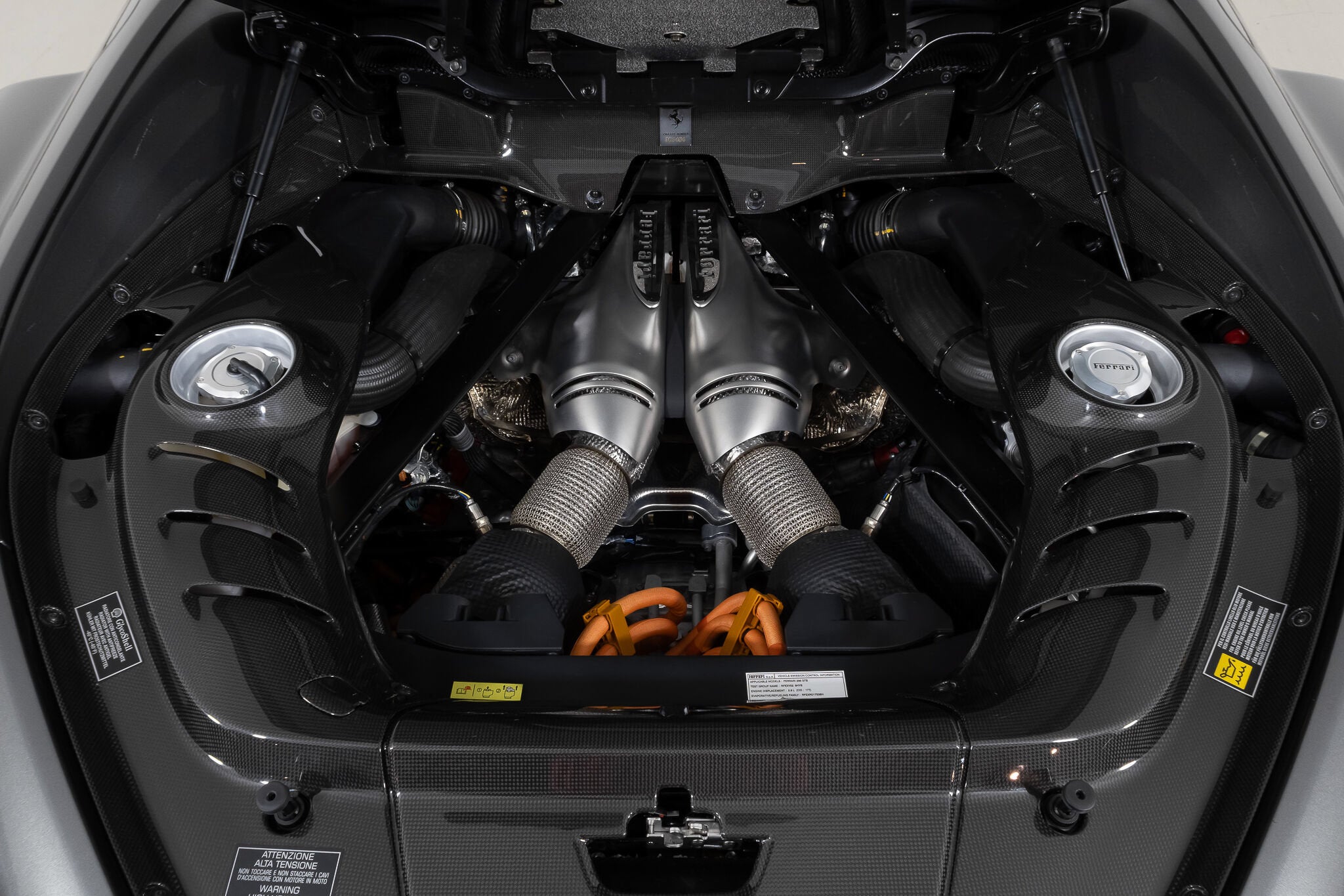 2024 Ferrari 296 Base - Photo 18