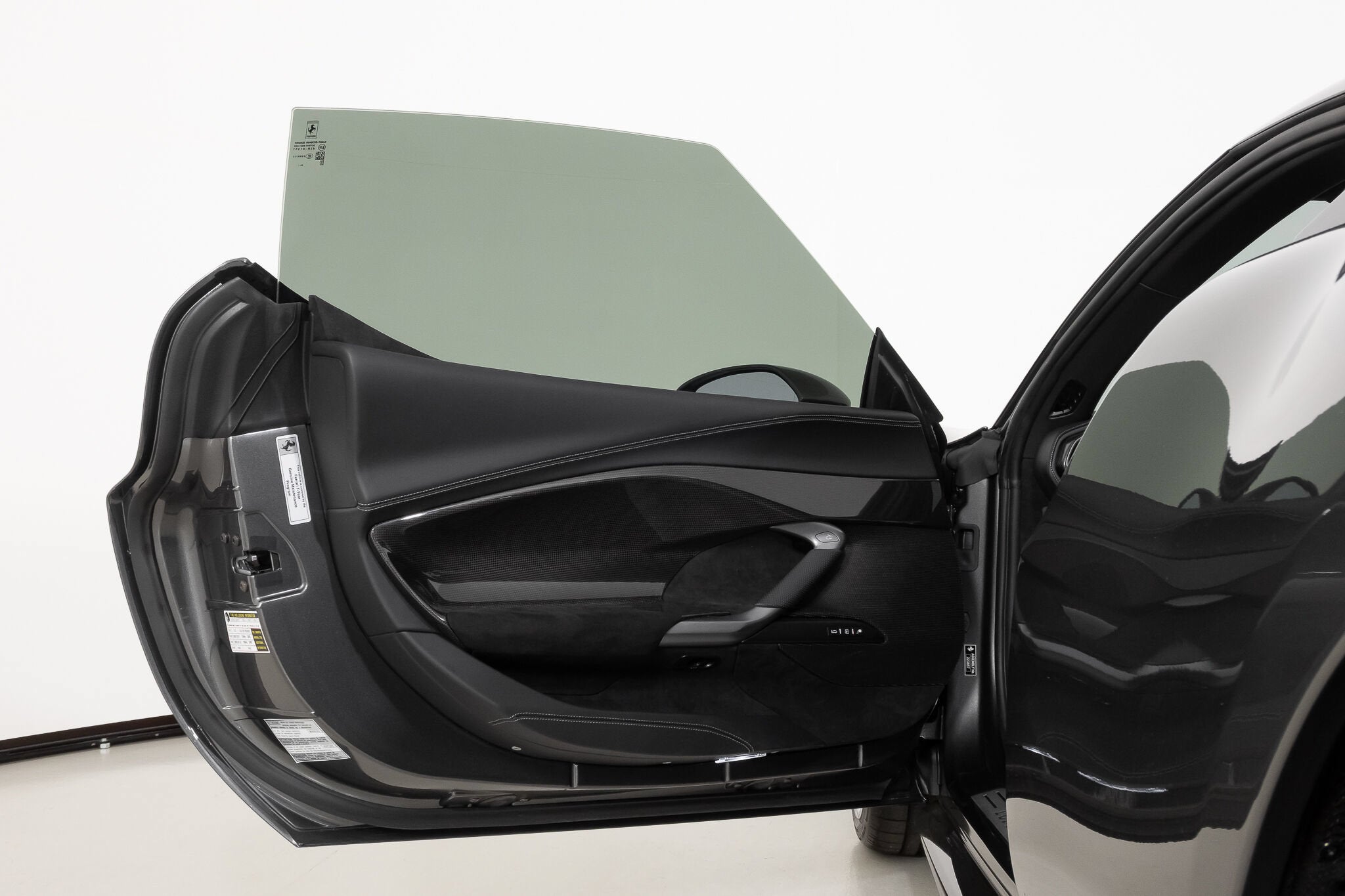 2024 Ferrari 296 Base - Photo 28