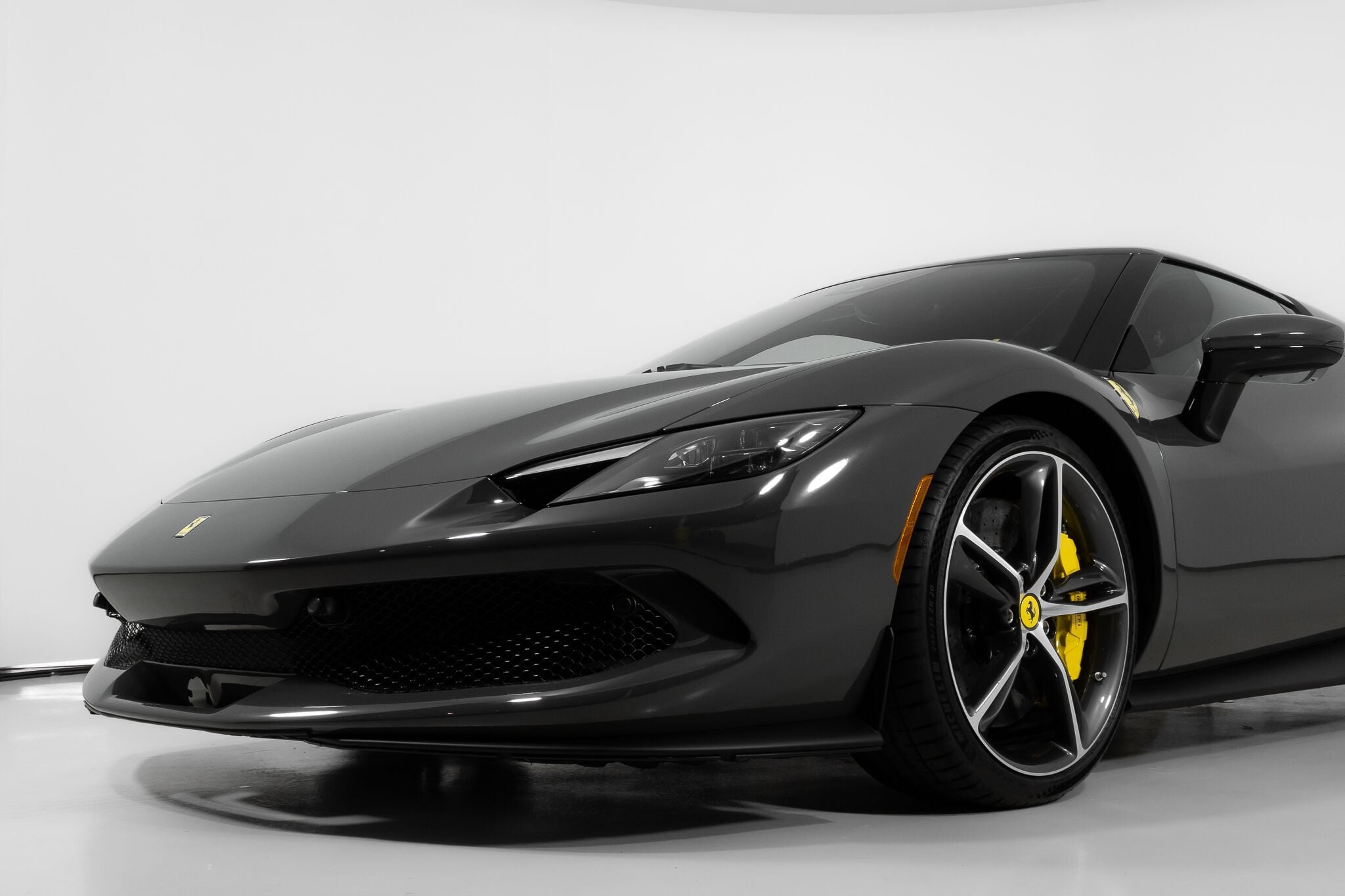 2024 Ferrari 296 Base - Photo 9