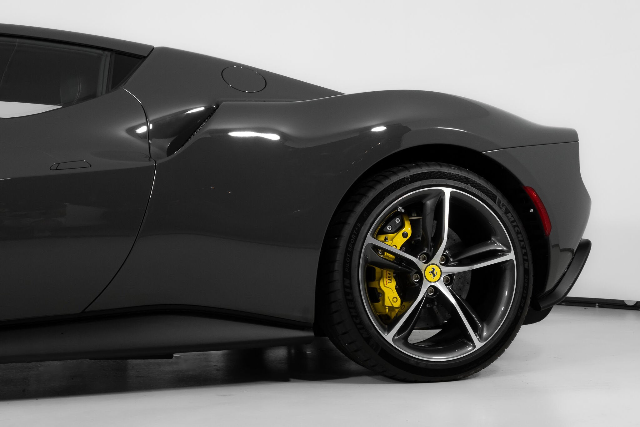 2024 Ferrari 296 Base - Photo 12
