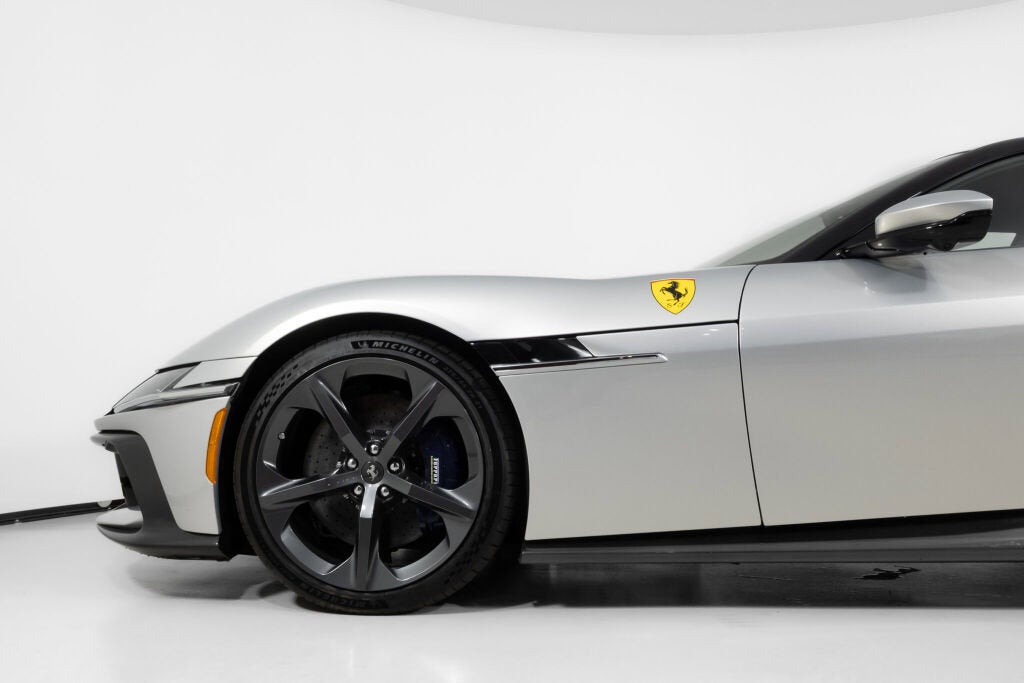 2025 Ferrari 12Cilindri Base - Photo 12