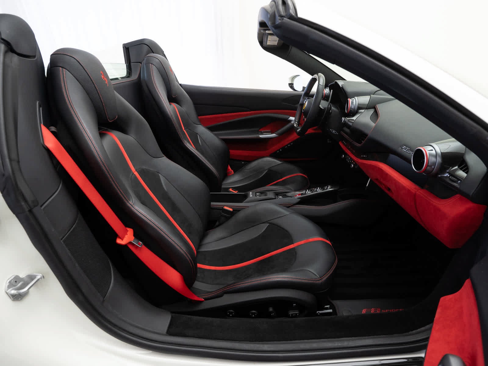 2022 Ferrari F8 Base - Photo 10