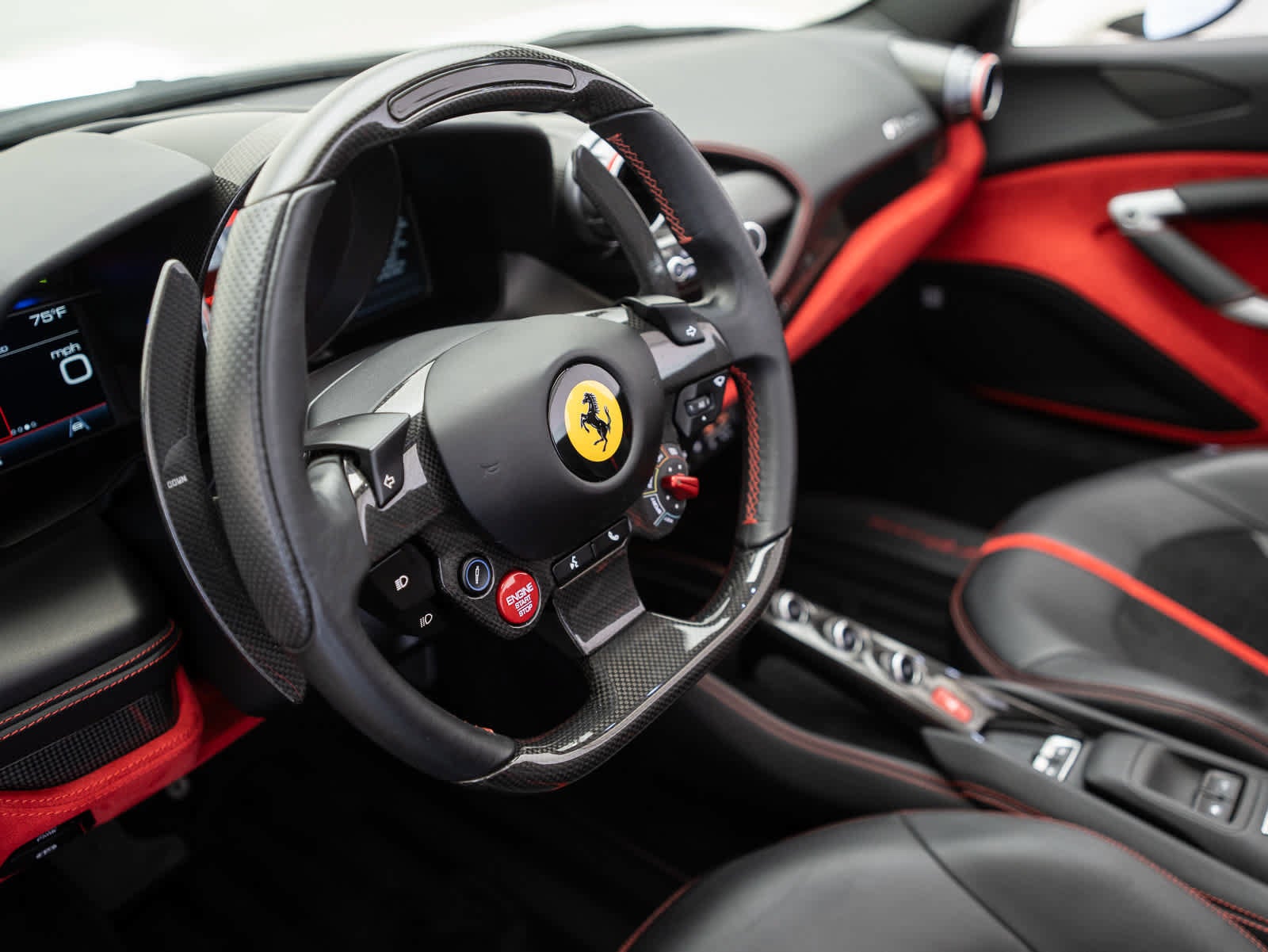 2022 Ferrari F8 Base - Photo 17