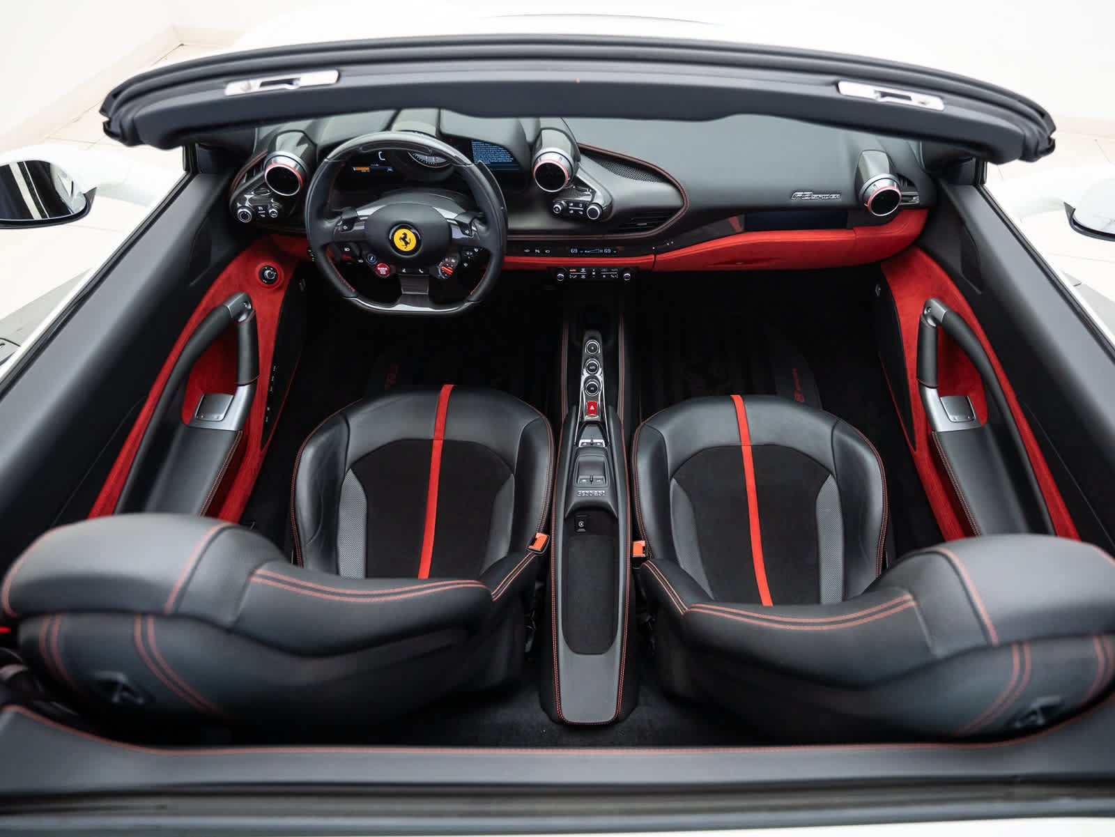 2022 Ferrari F8 Base - Photo 19