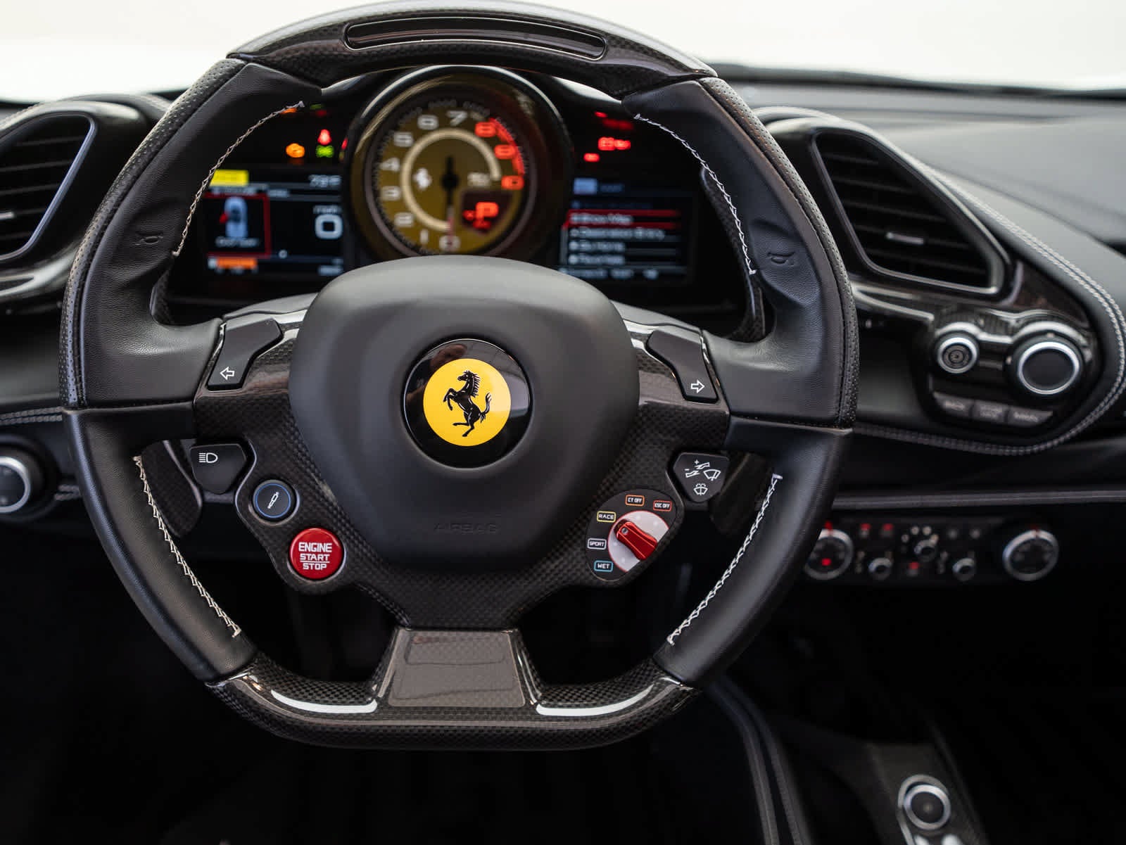 2018 Ferrari 488 GTB Base - Photo 18