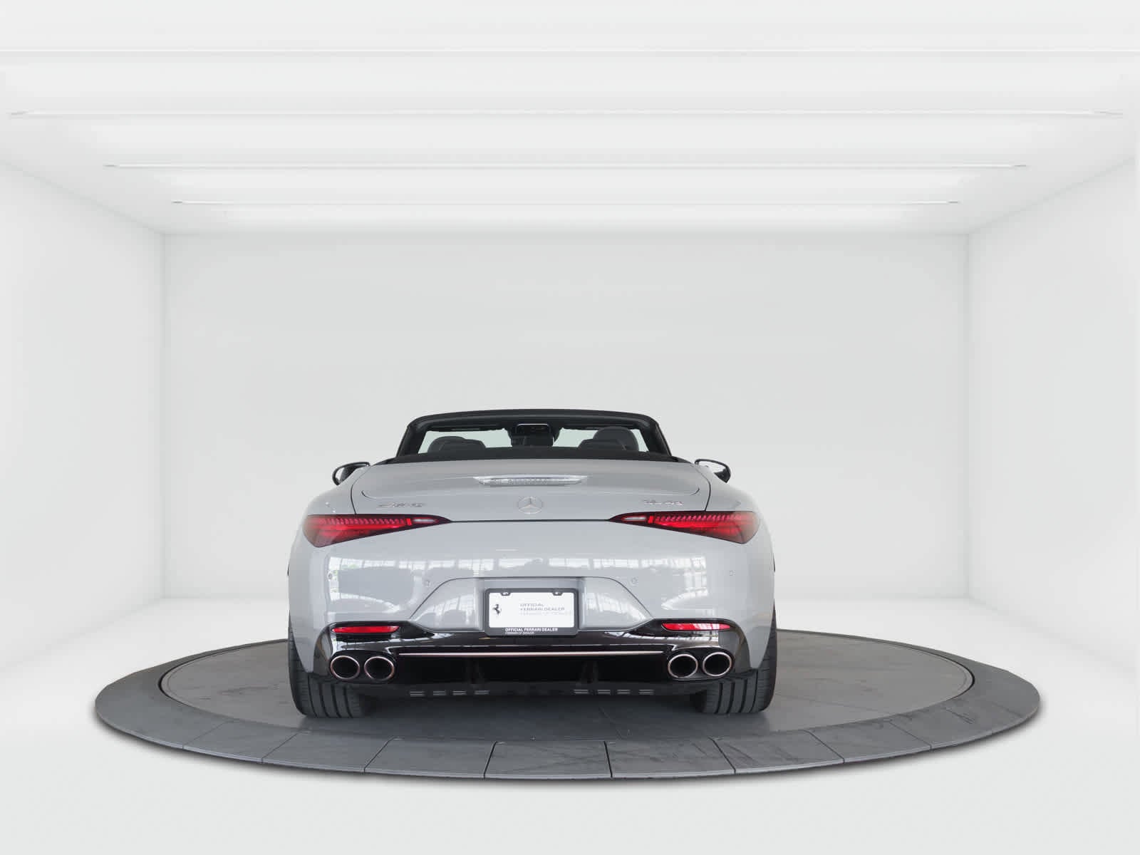 2023 Mercedes Benz SL AMG 43 photo 4