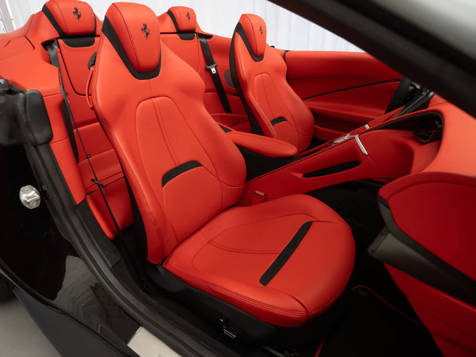 2025 Ferrari Roma Base - Photo 14