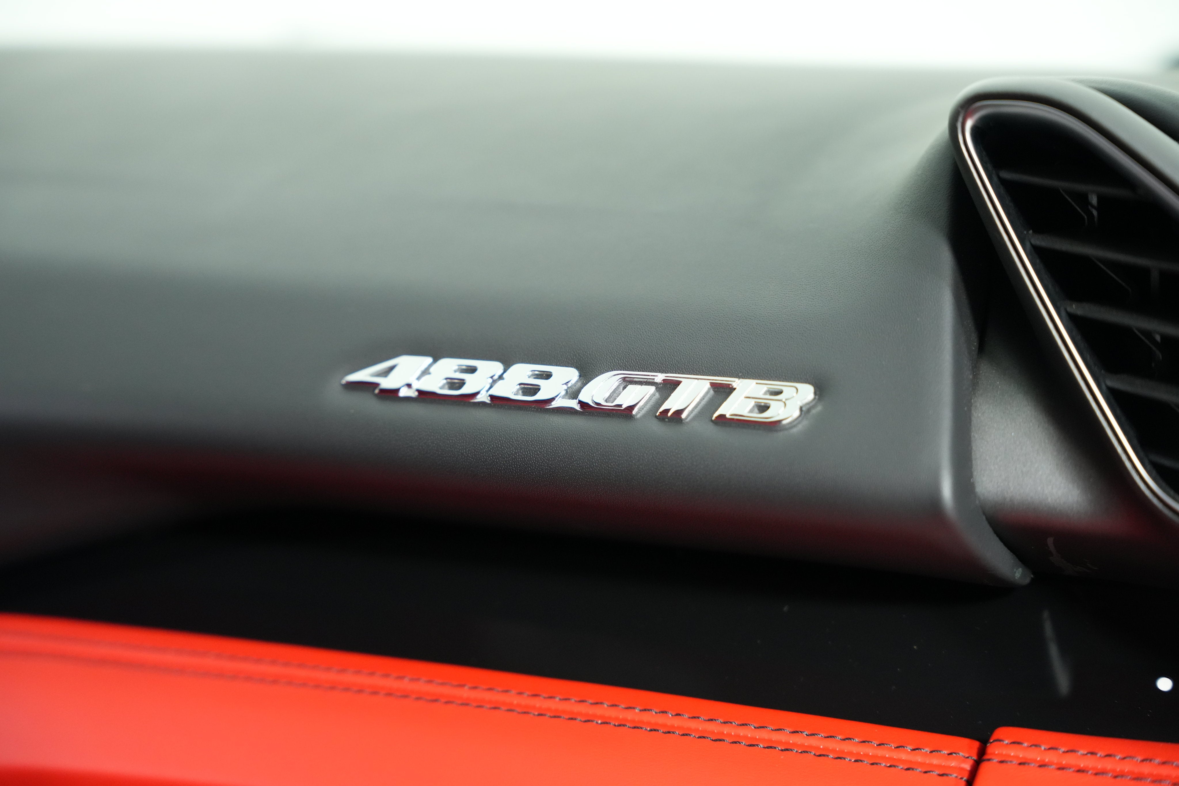 2019 Ferrari 488 GTB Base - Photo 34