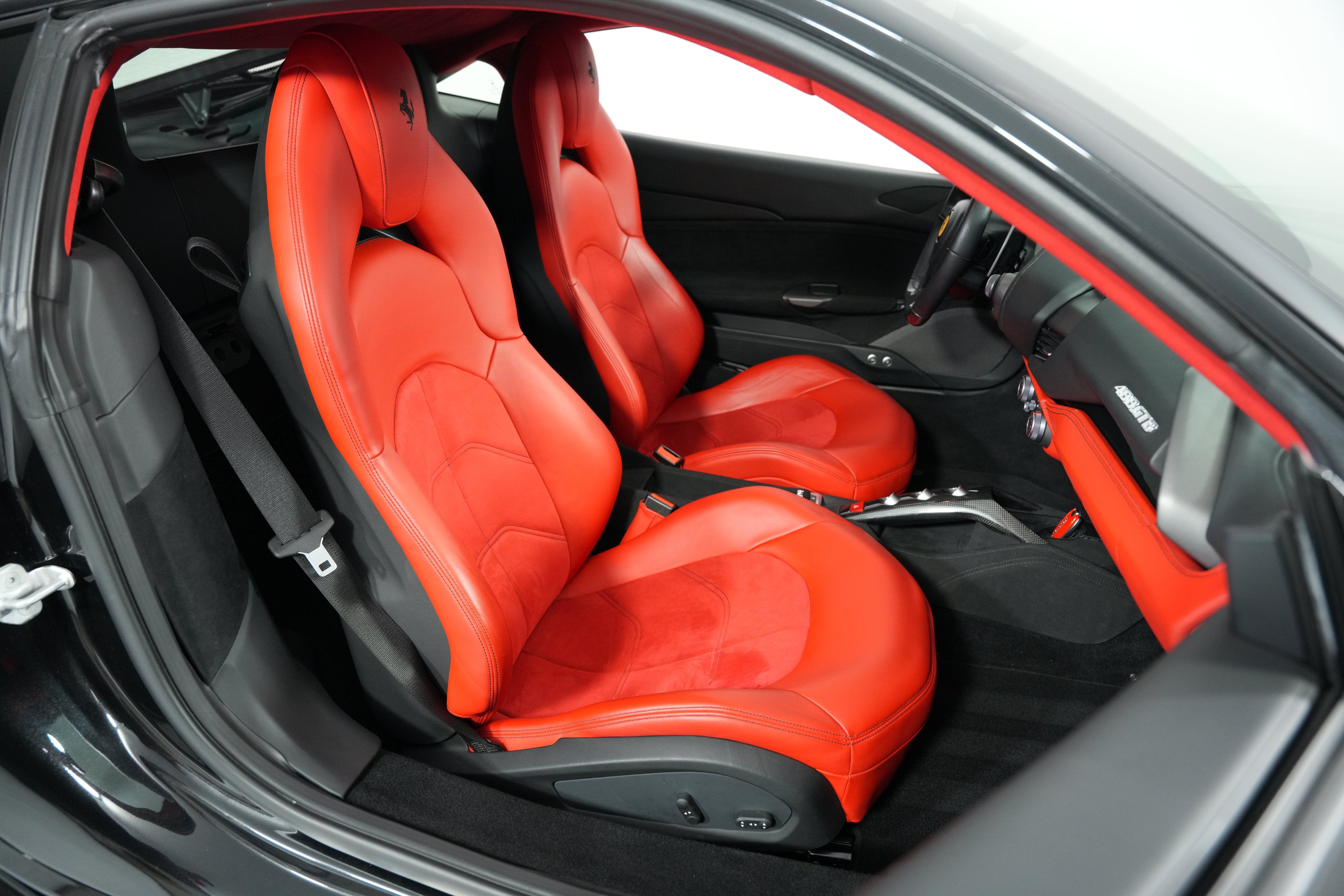 2019 Ferrari 488 GTB Base - Photo 35