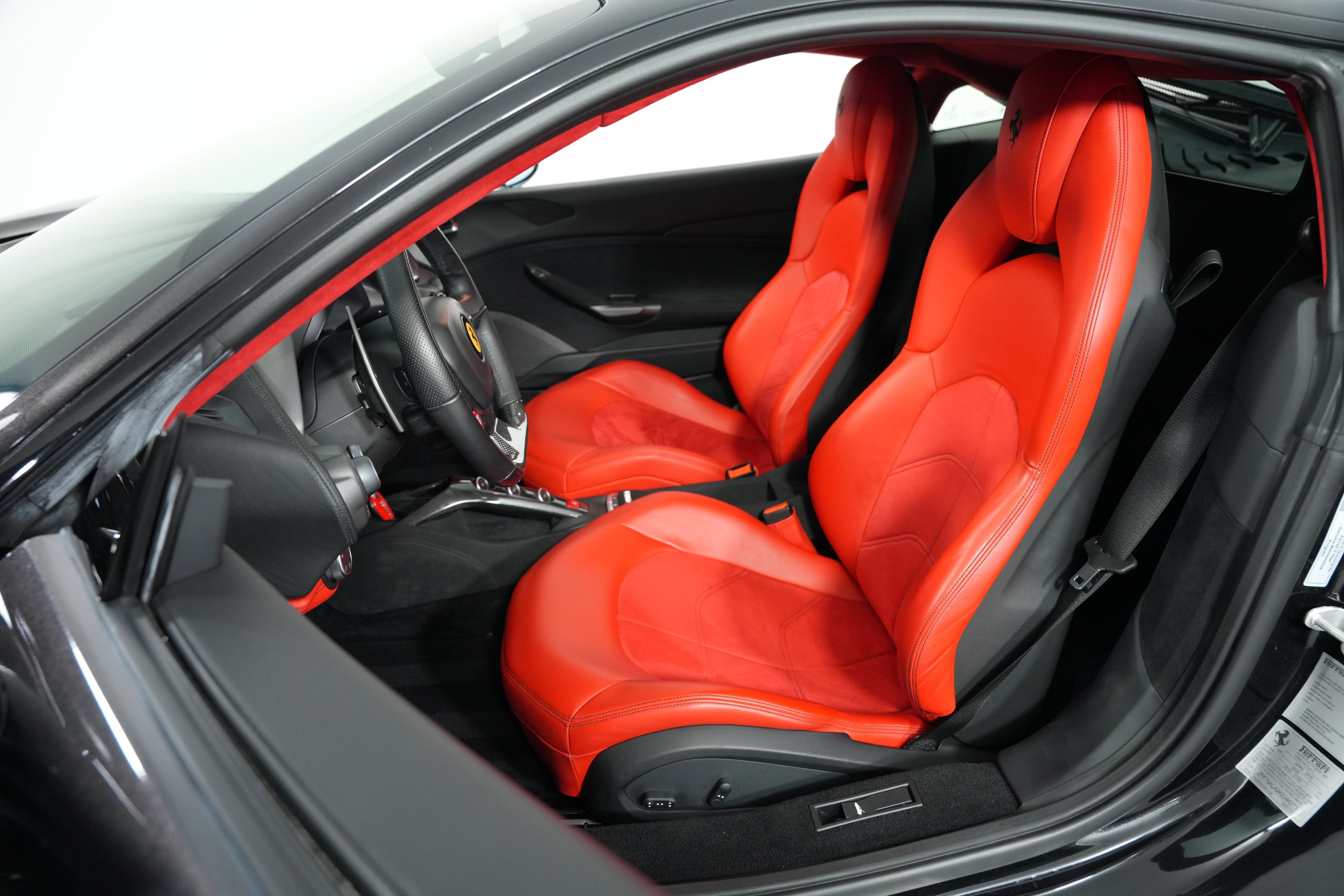 2019 Ferrari 488 GTB Base - Photo 37