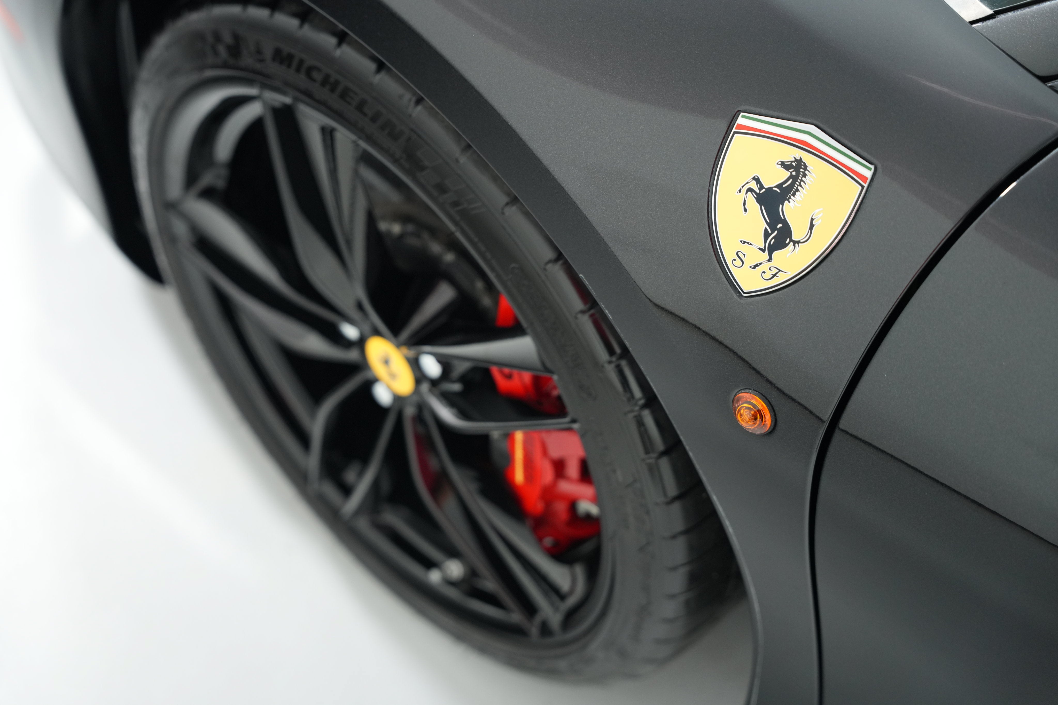 2019 Ferrari 488 GTB Base - Photo 43
