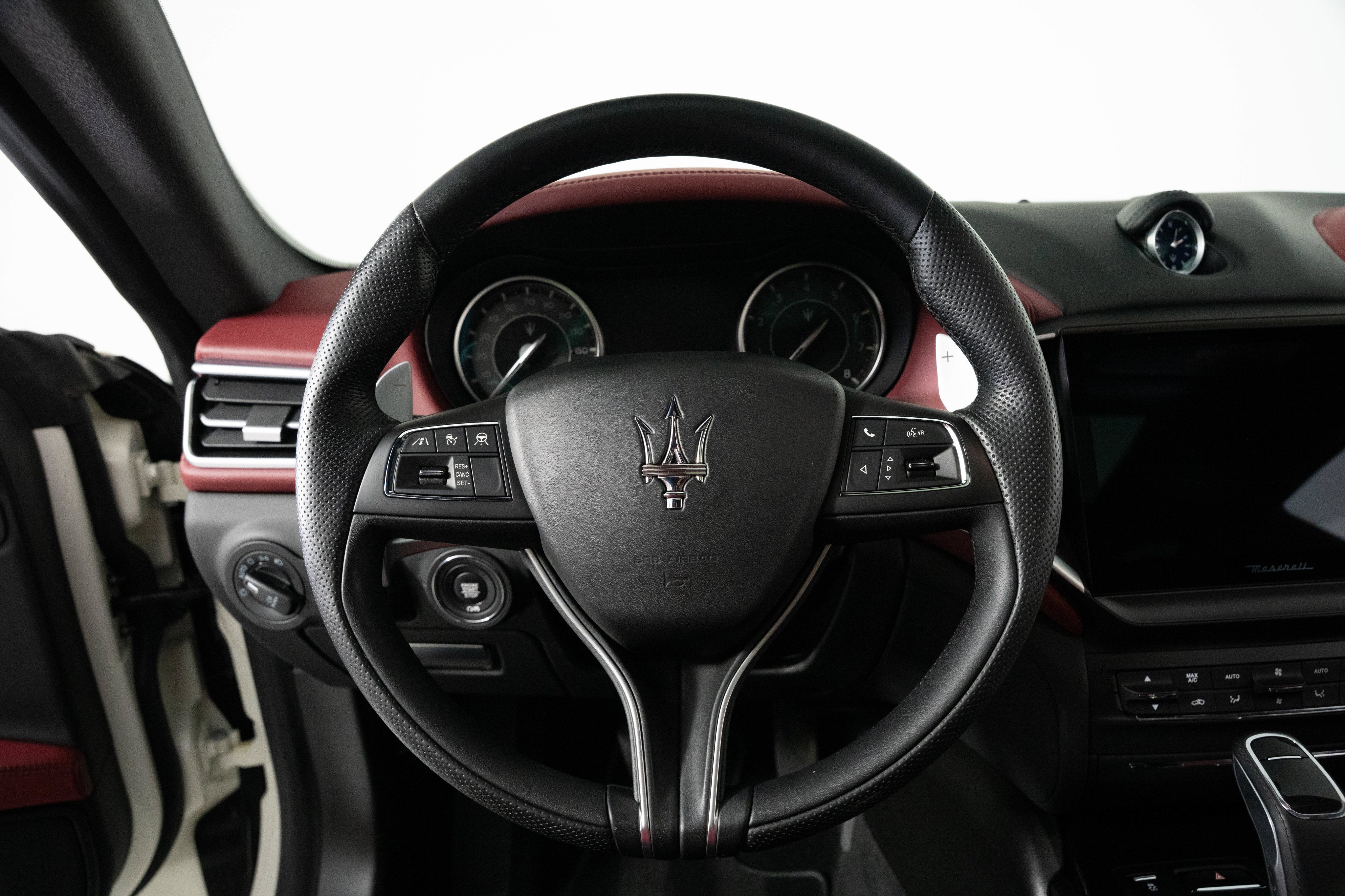 Used 2023 Bianco Maserati Modena Q4 image 21