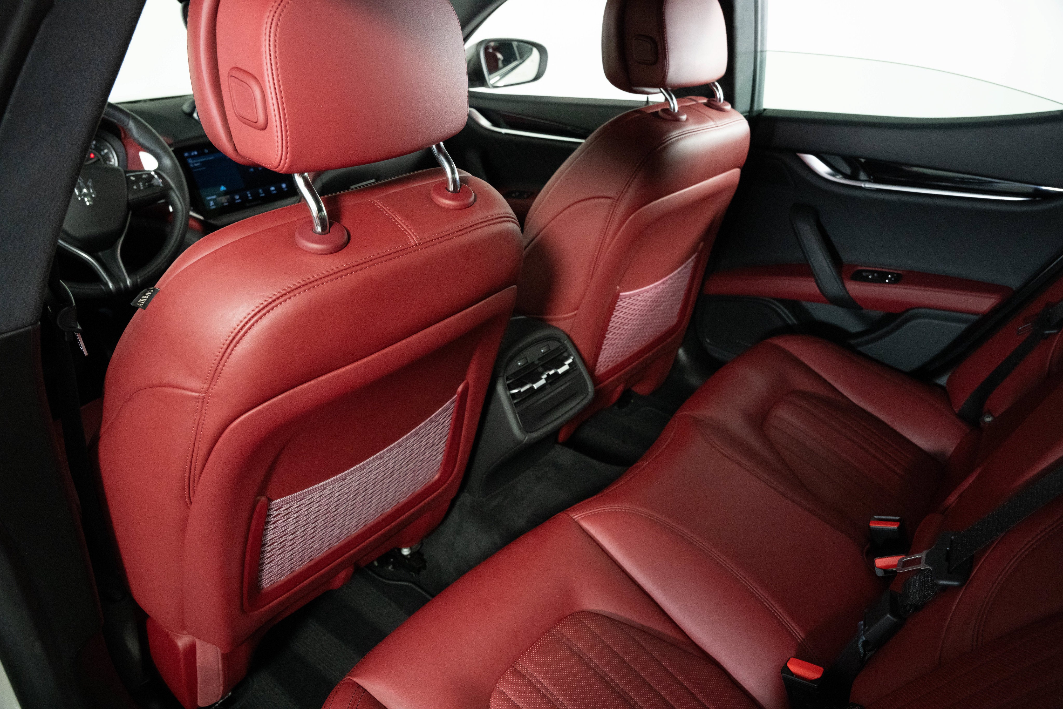 Used 2023 Bianco Maserati Modena Q4 image 29