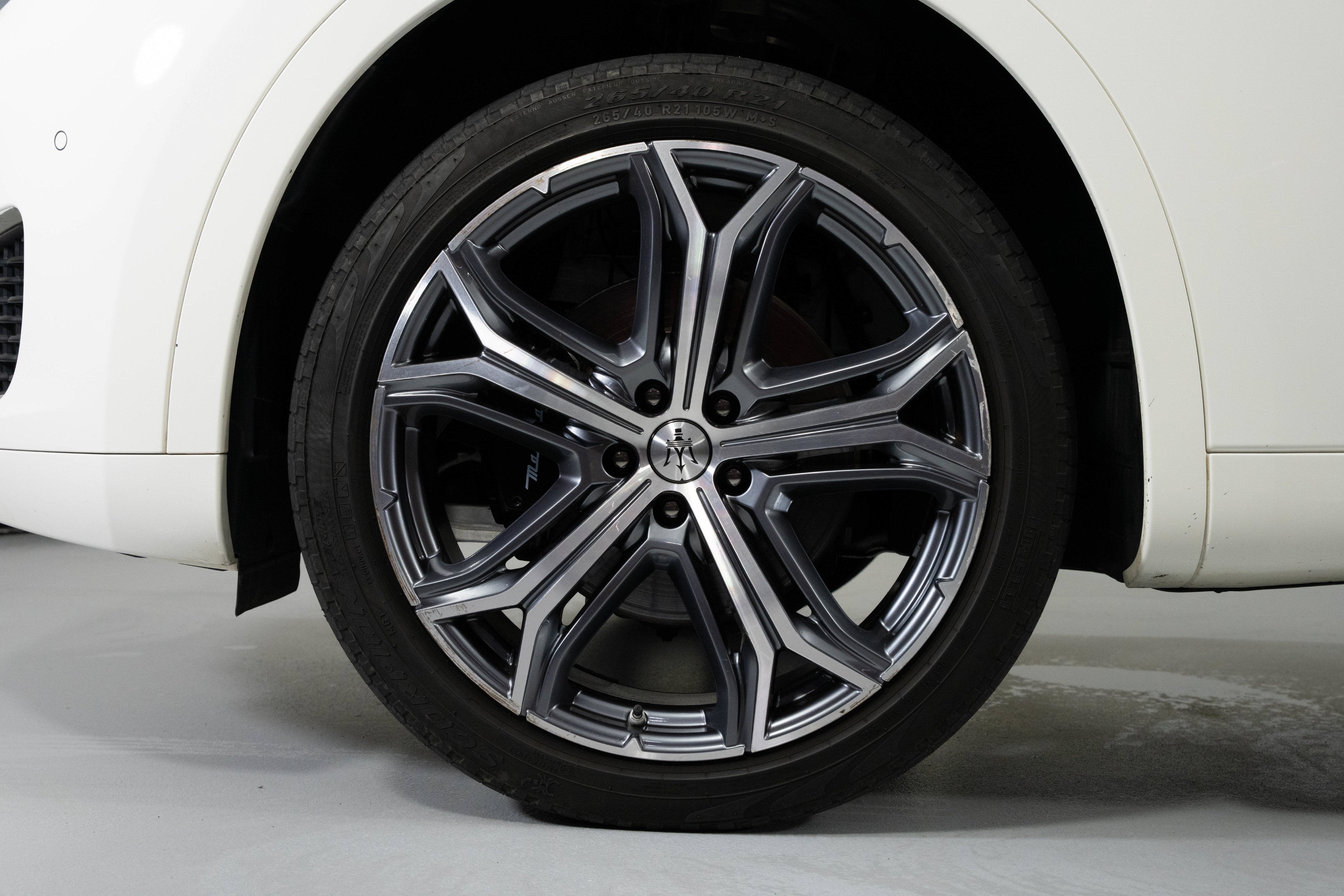 Used 2023 Bianco Maserati GT image 7