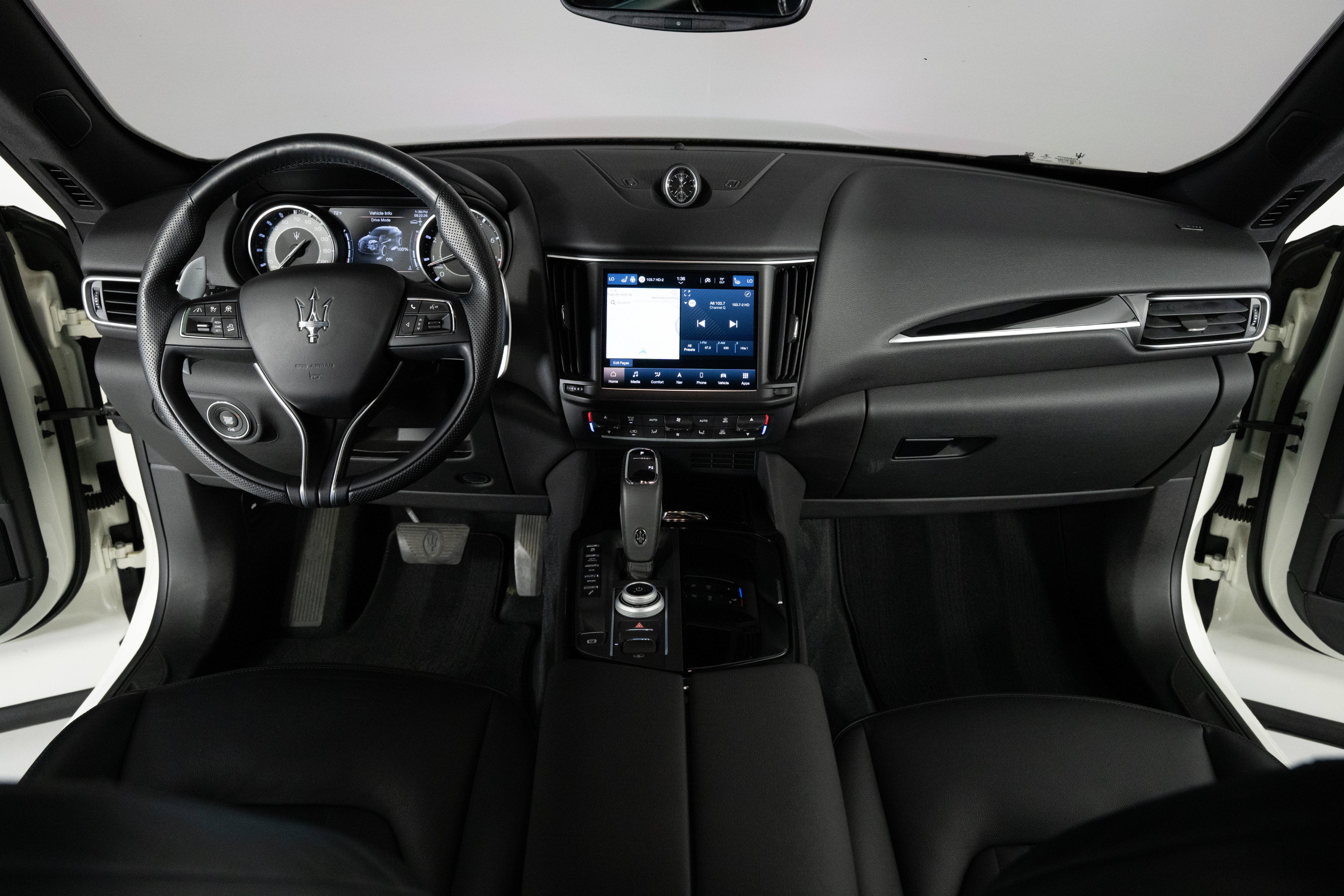 Used 2023 Bianco Maserati GT image 30