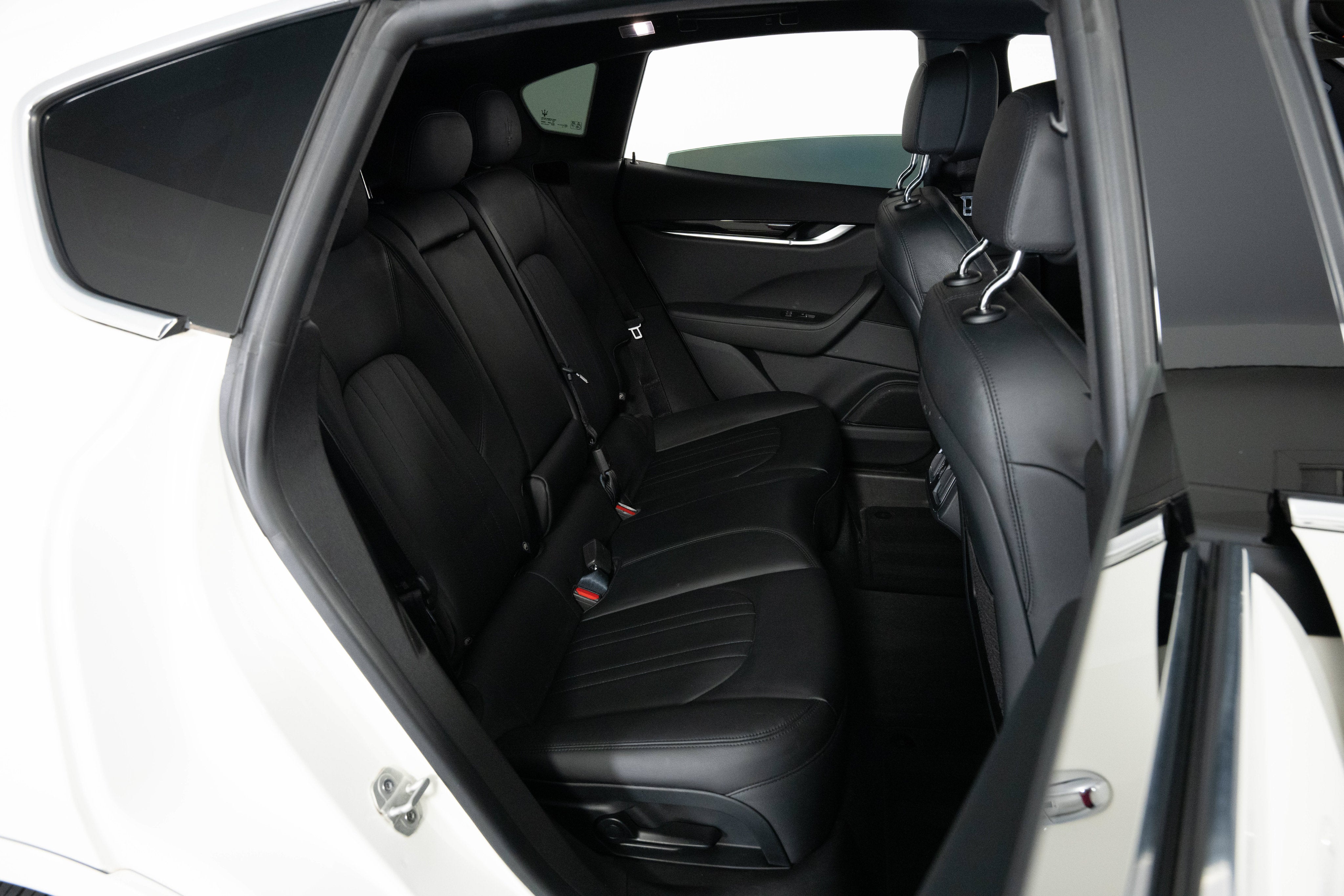 Used 2023 Bianco Maserati GT image 40