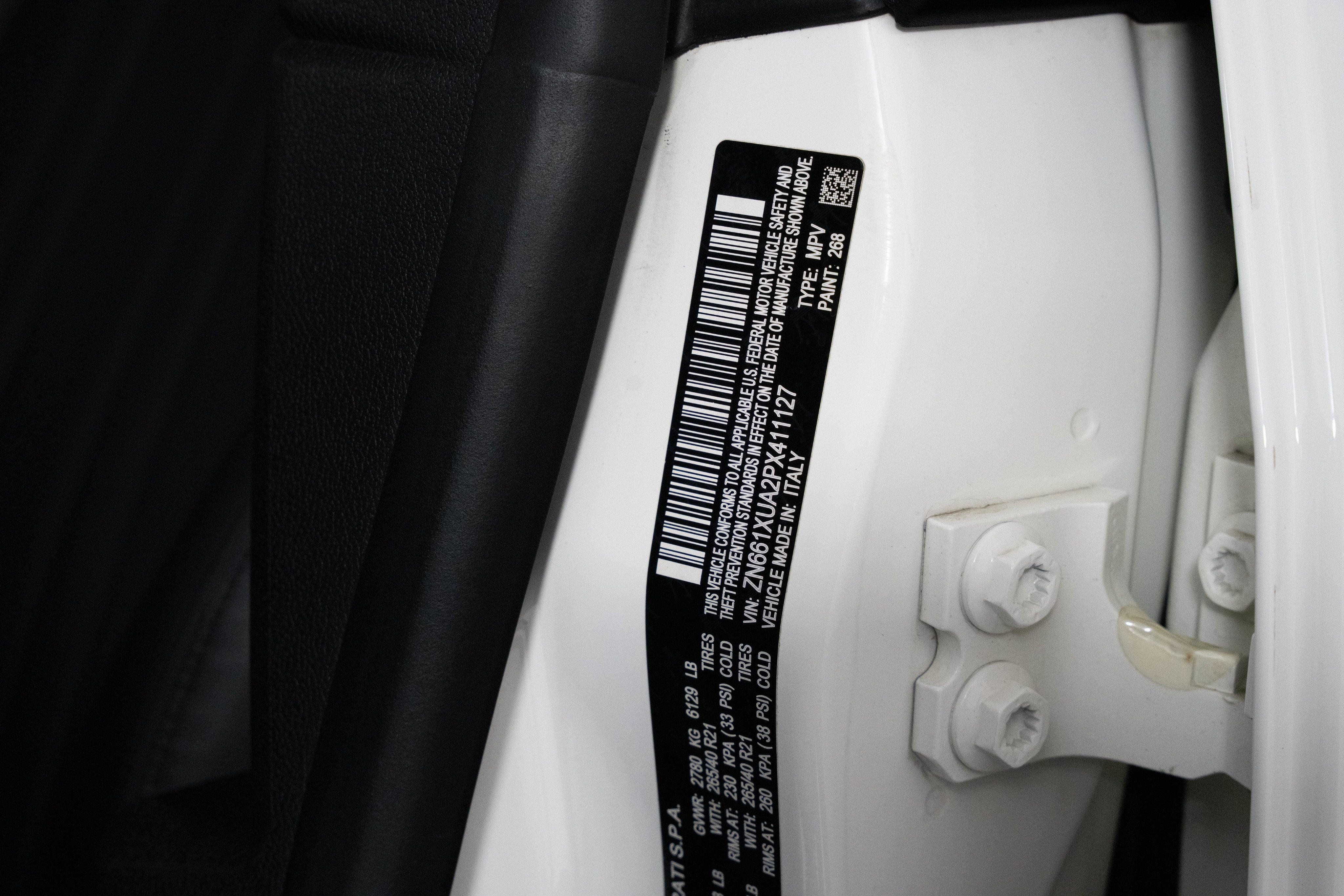 Used 2023 Bianco Maserati GT image 46