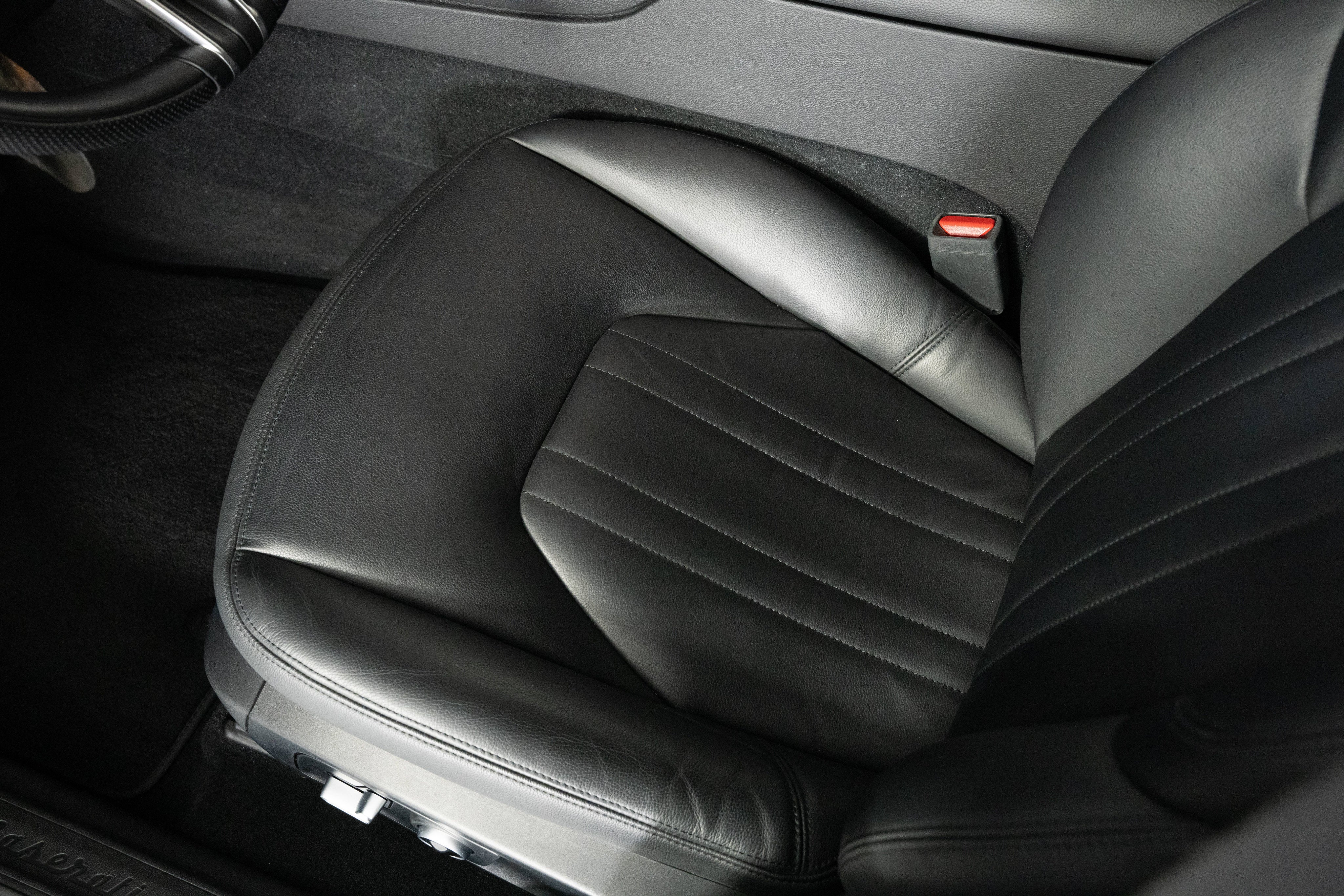 Used 2023 Bianco Maserati GT image 47