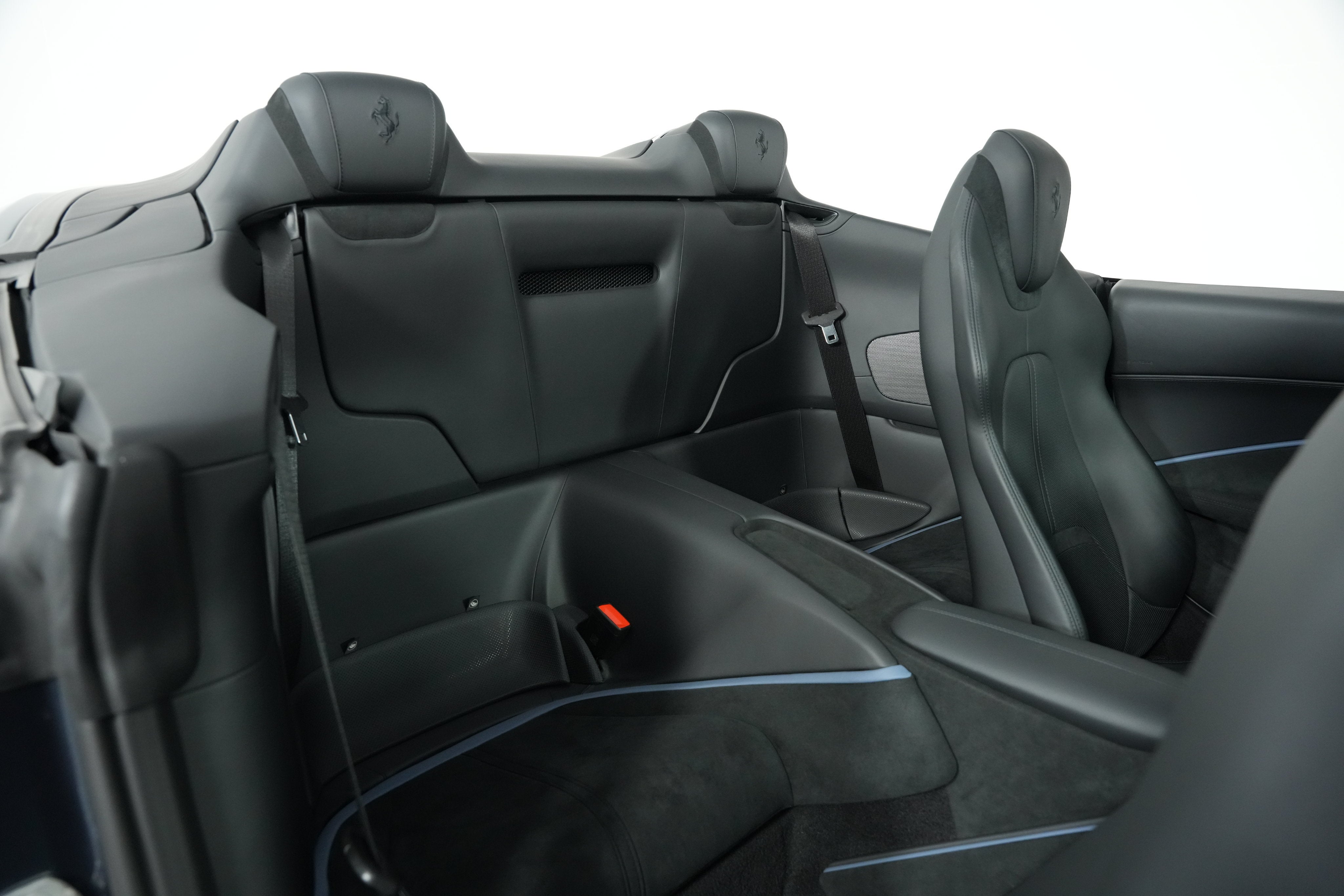 Used 2024 Blu Roma Ferrari Spider image 43