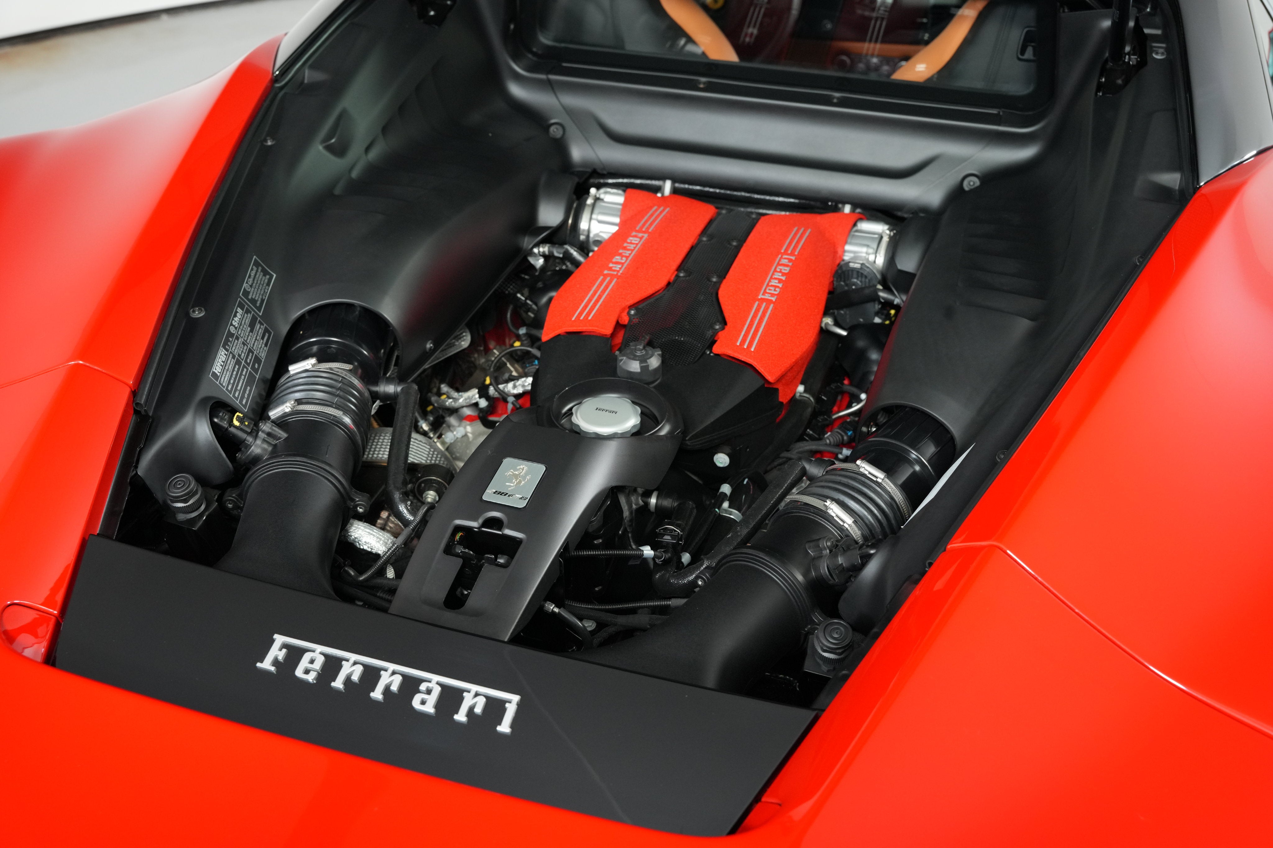 Used 2016 Rosso Corsa Ferrari  image 13