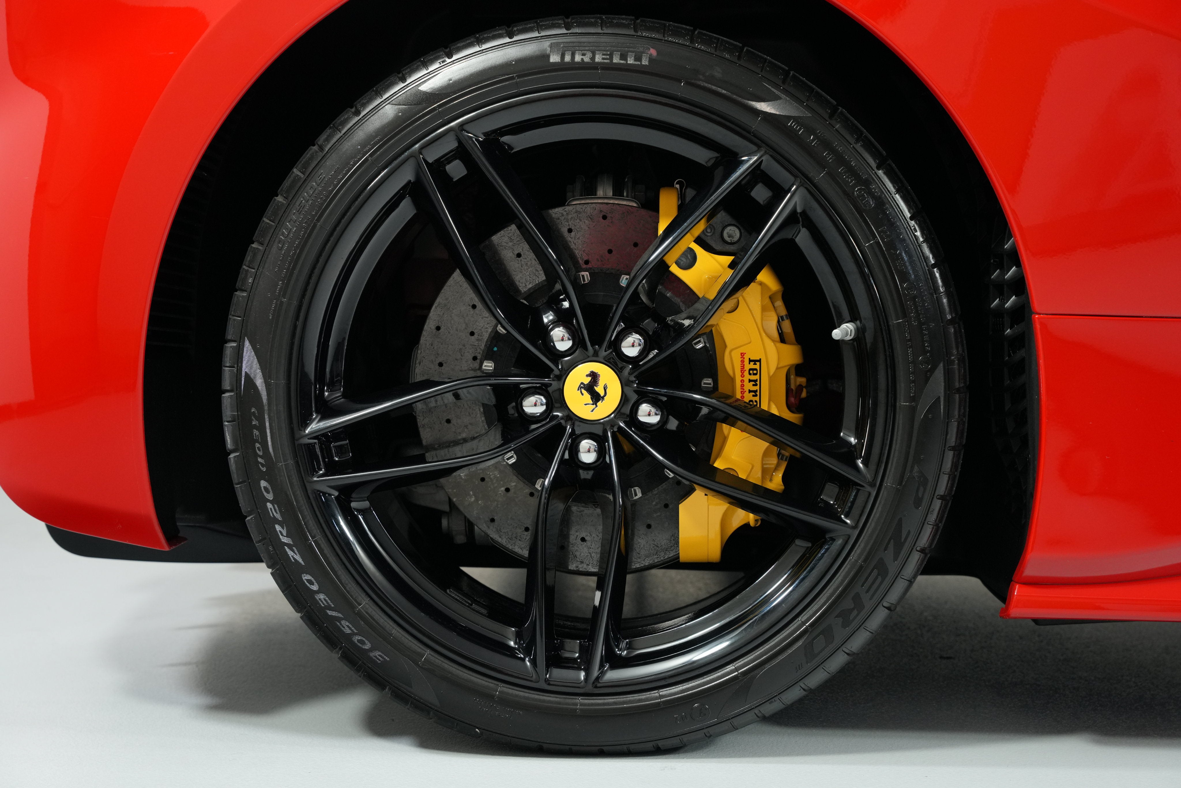 Used 2016 Rosso Corsa Ferrari  image 16