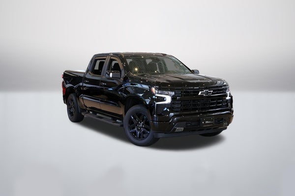 4WD Crew Cab 147" RST