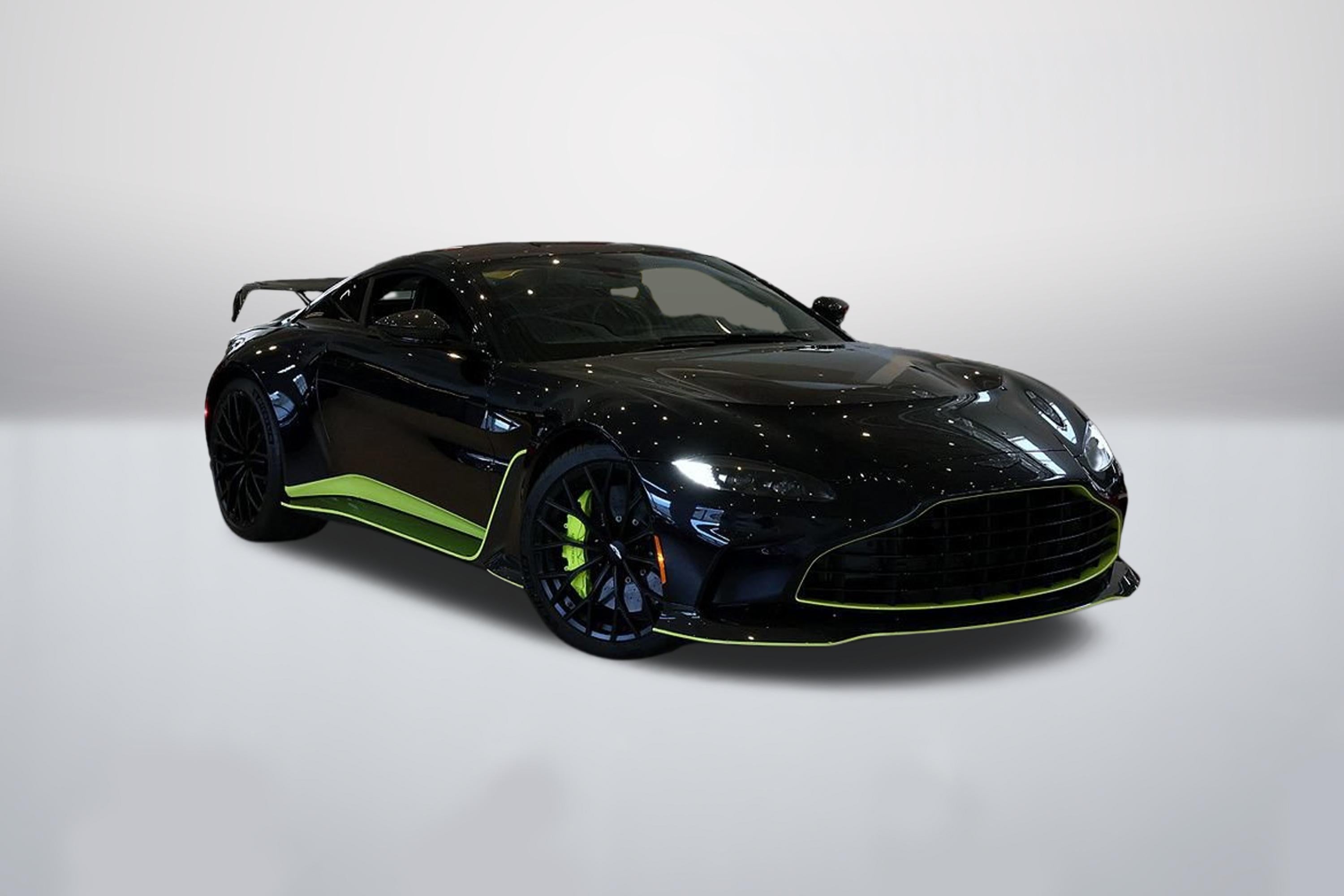 2023 Aston Martin Vantage