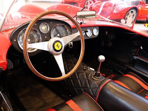 Ferrari 250 GT 2+2