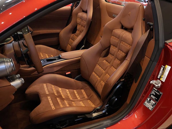 Ferrari 812 GTS