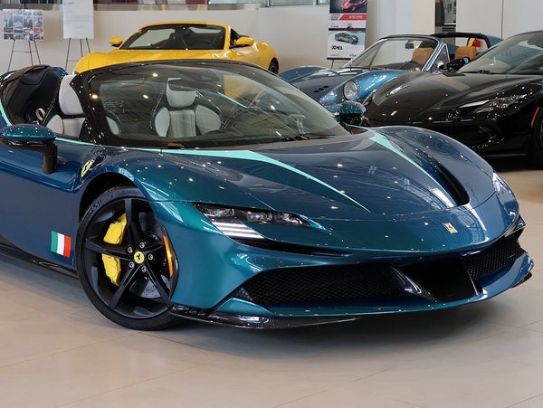 Ferrari SF90 Spider