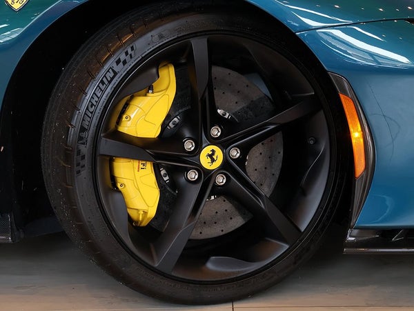 Ferrari SF90 Spider