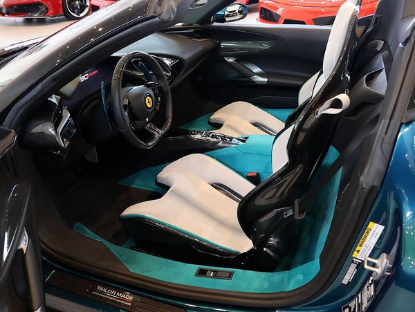 Ferrari SF90 Spider