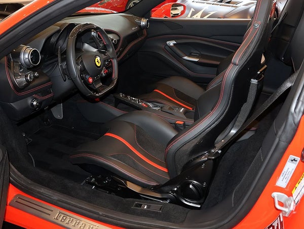 Ferrari F8 Spider