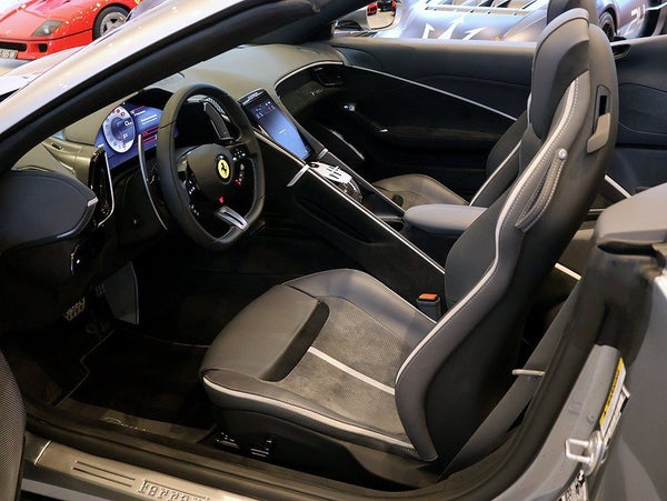 Ferrari Roma Spider
