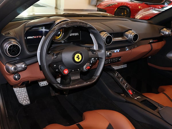 Ferrari 812 GTS