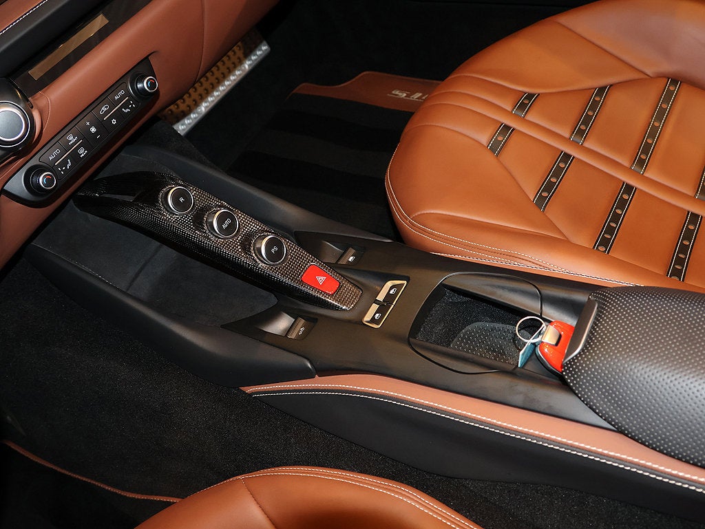 Ferrari-812-GTS-ZFF97CMA1M0262737 - Continental AutoSports