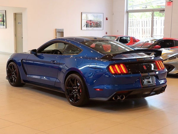 Shelby GT350R Fastback