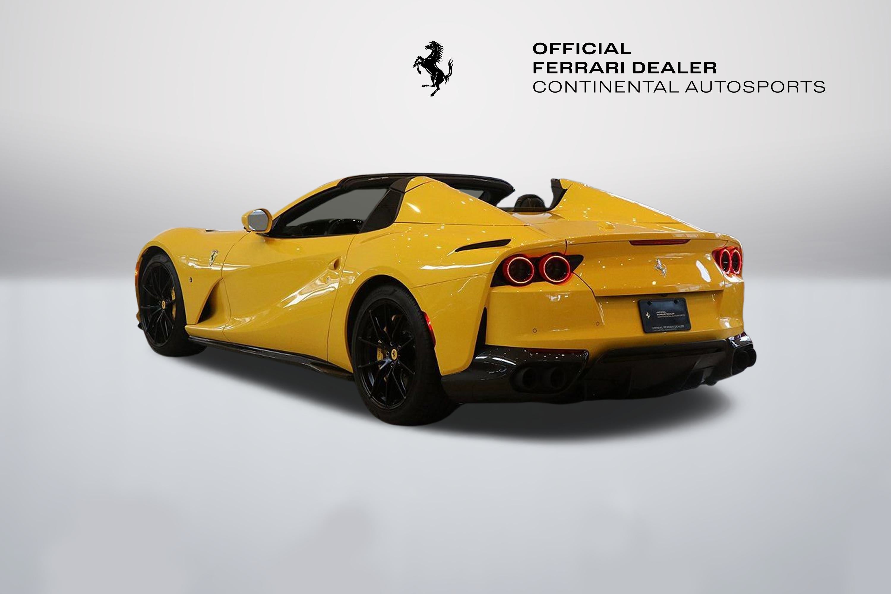 2021 Ferrari 812 GTS