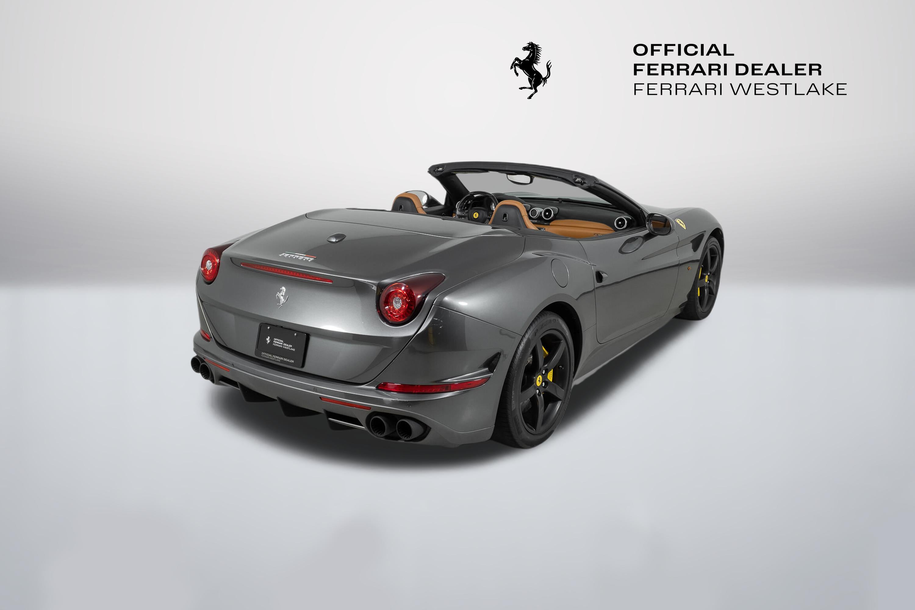 2016 Ferrari California T Base - Photo 9