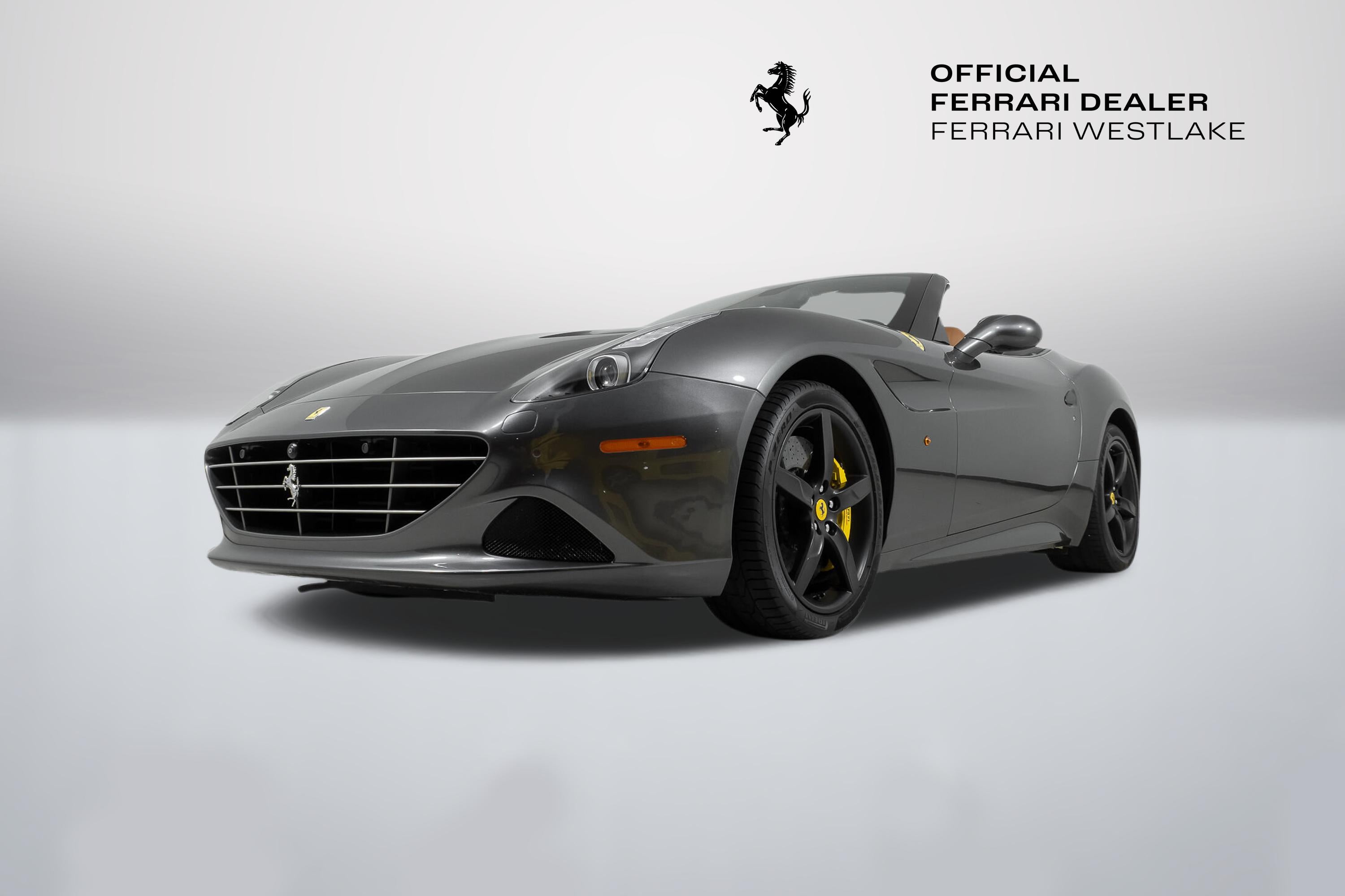 2016 Ferrari California T Base - Photo 14