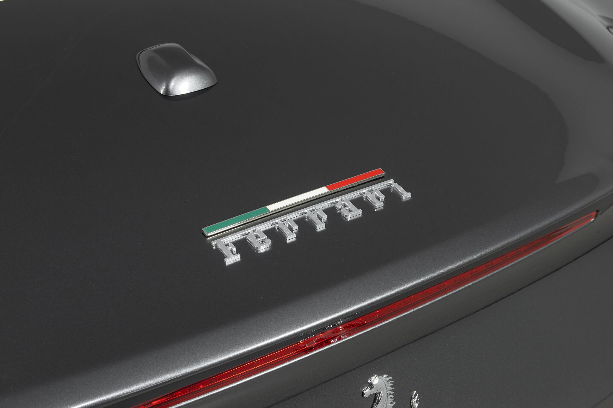 2016 Ferrari California T Base - Photo 19
