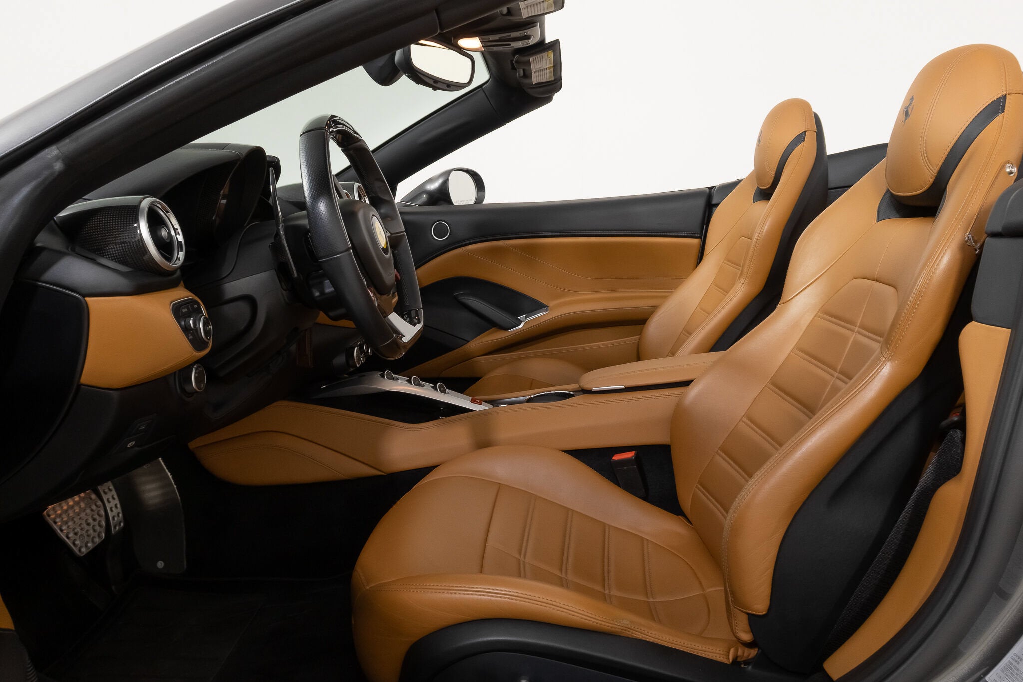 2016 Ferrari California T Base - Photo 30