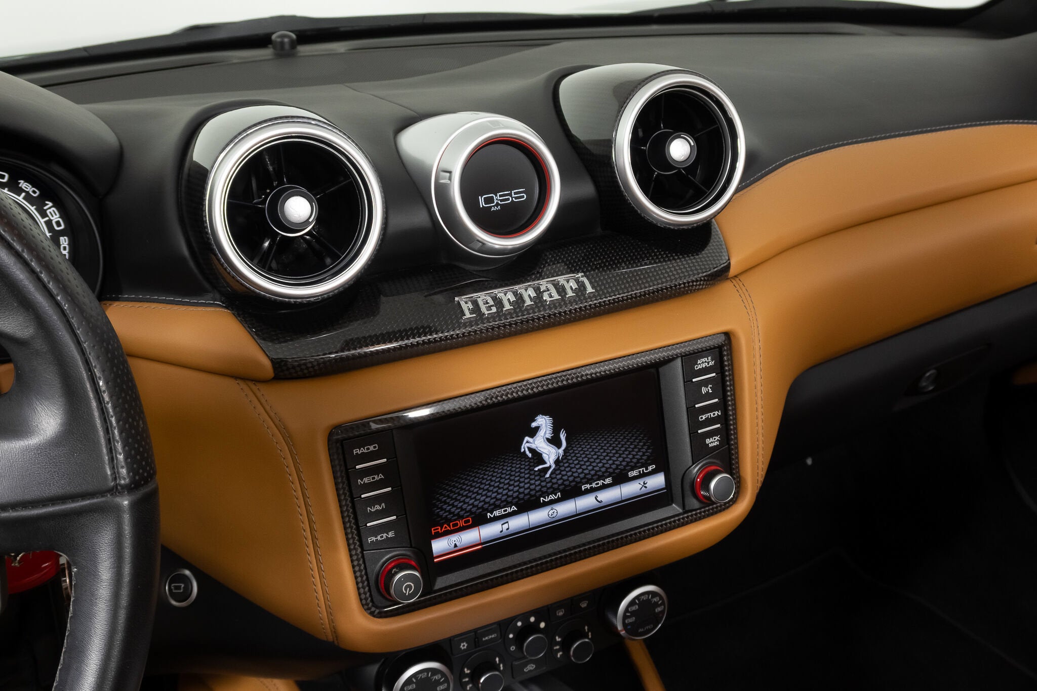 2016 Ferrari California T Base - Photo 39