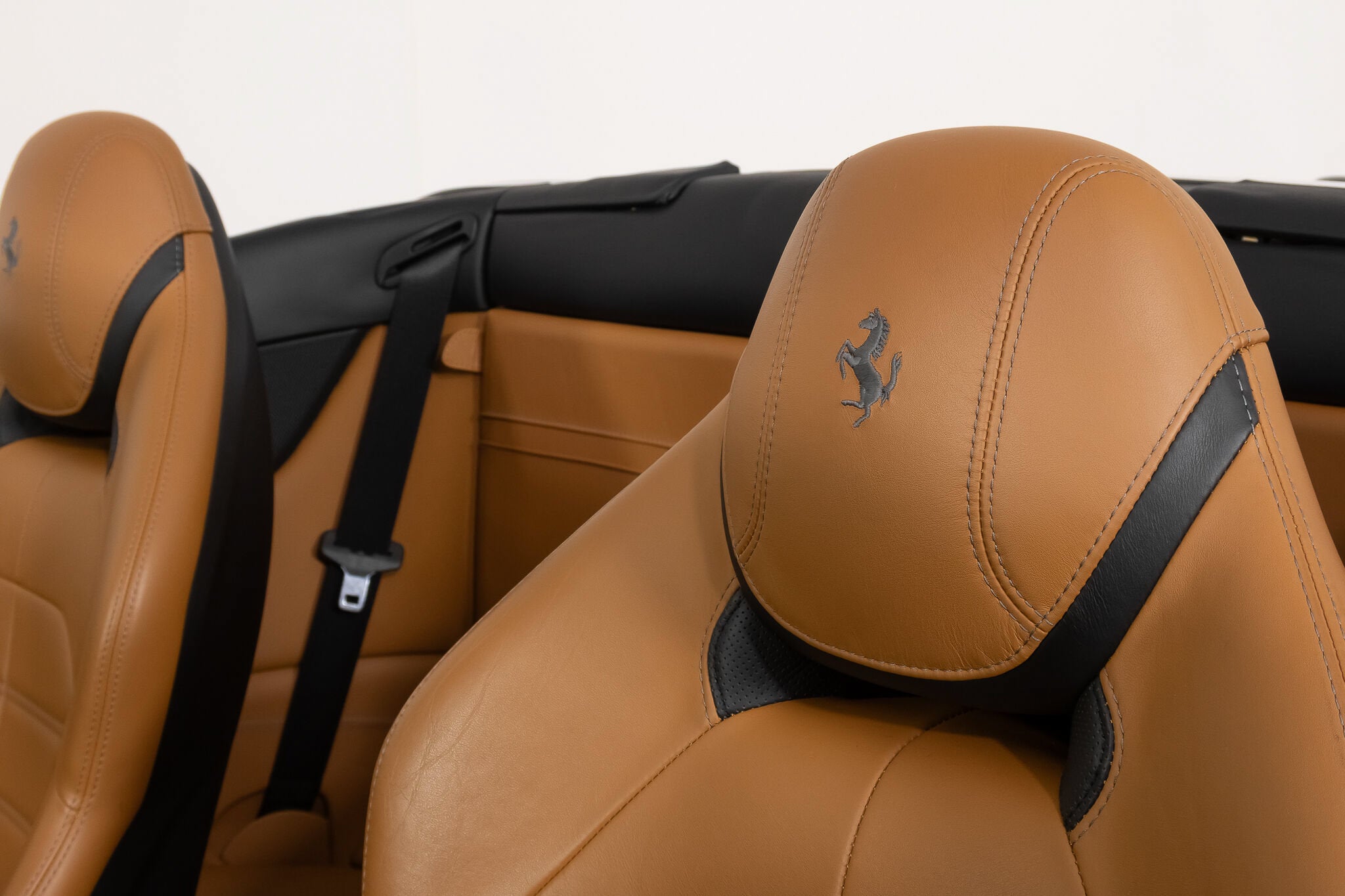 2016 Ferrari California T Base - Photo 49